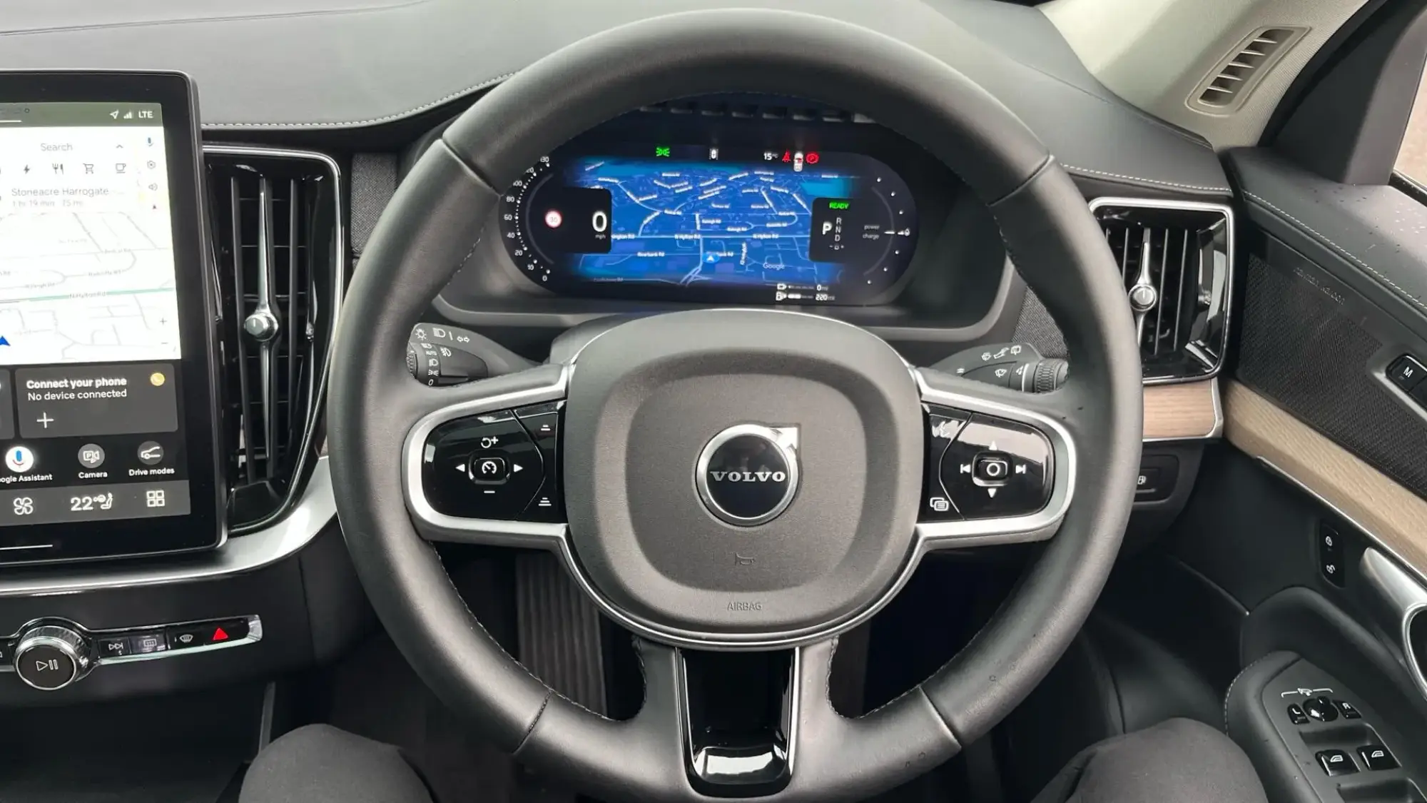 Volvo XC90 Plug-In Hybrid Image 10 Volvo XC90 Plug-In Hybrid Image 10