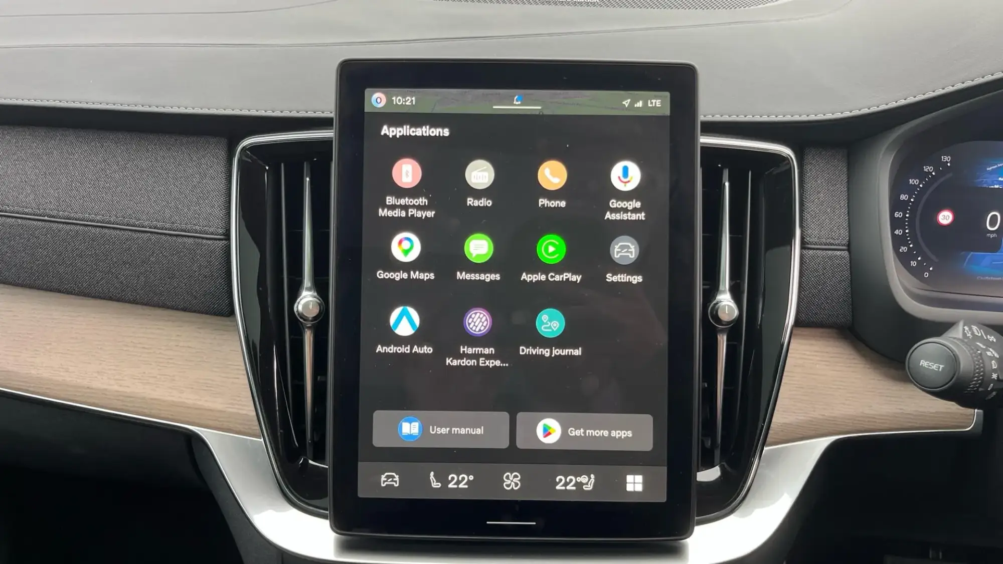 Volvo XC90 Plug-In Hybrid Image 16 Volvo XC90 Plug-In Hybrid Image 16