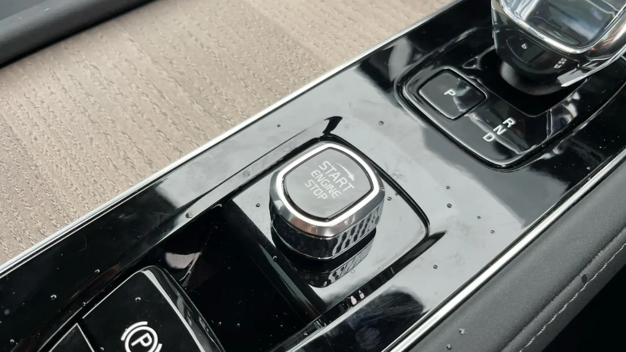 Volvo XC90 Plug-In Hybrid Image 26 Volvo XC90 Plug-In Hybrid Image 26
