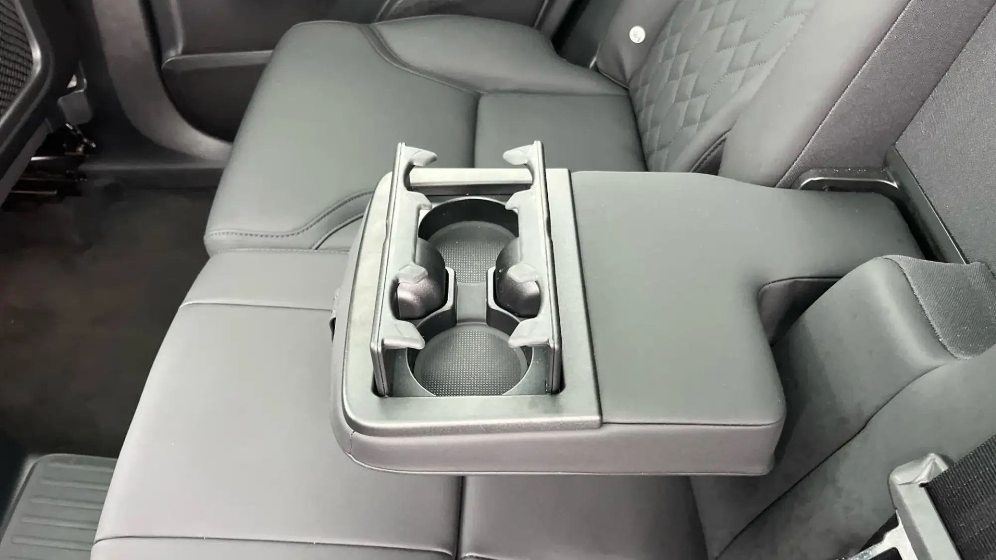 Volvo XC90 Plug-In Hybrid Image 33 Volvo XC90 Plug-In Hybrid Image 33