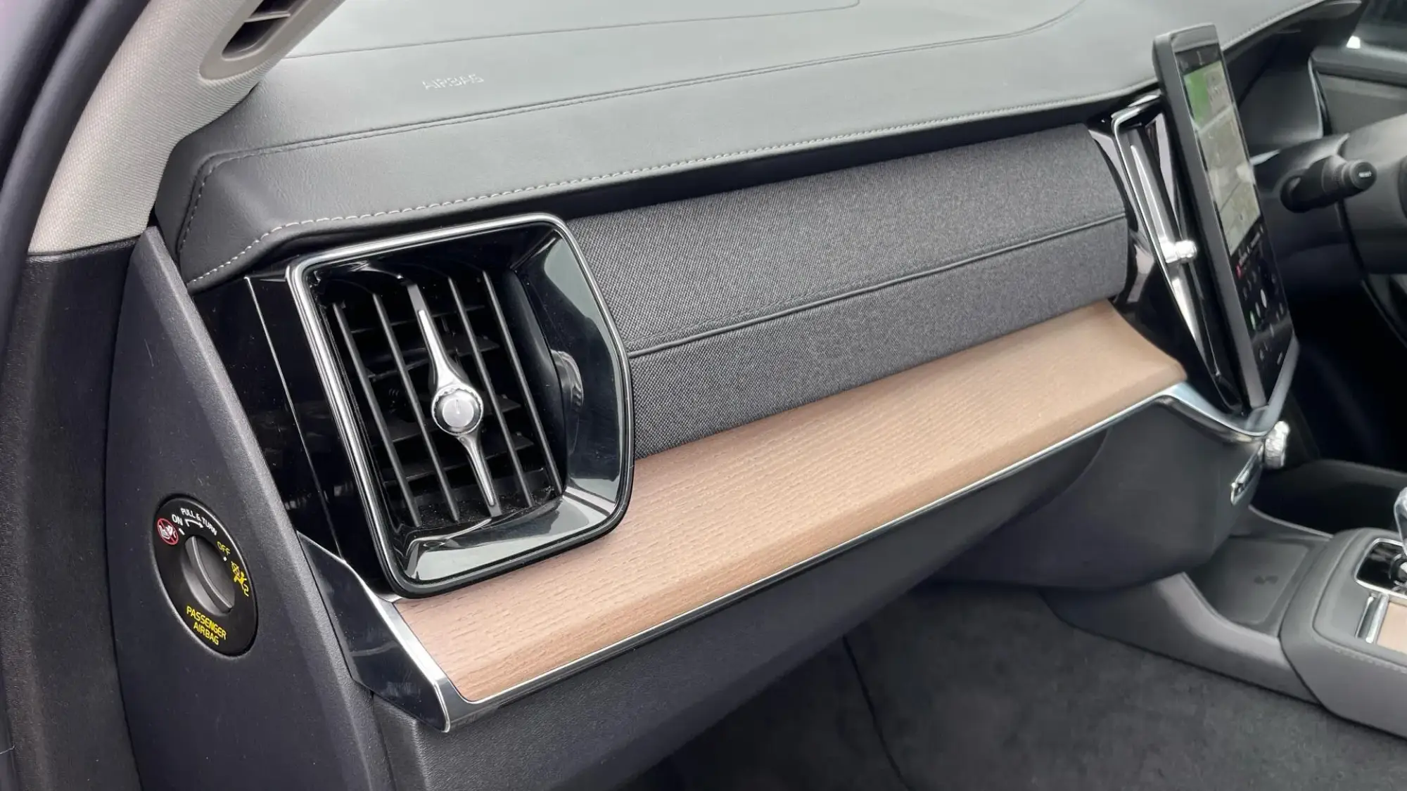 Volvo XC90 Plug-In Hybrid Image 52 Volvo XC90 Plug-In Hybrid Image 52