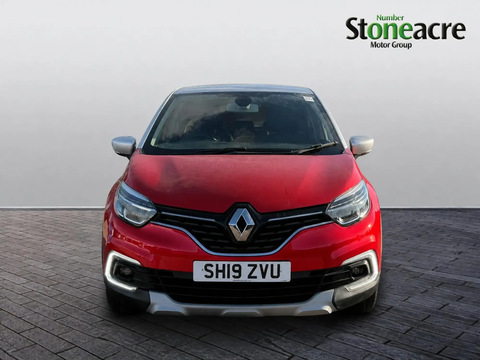 Renault Captur 1.3 TCe ENERGY GT Line Euro 6 (s/s) 5dr SH19ZVU Image 2 Renault Captur 1.3 TCe ENERGY GT Line Euro 6 (s/s) 5dr SH19ZVU Image 2