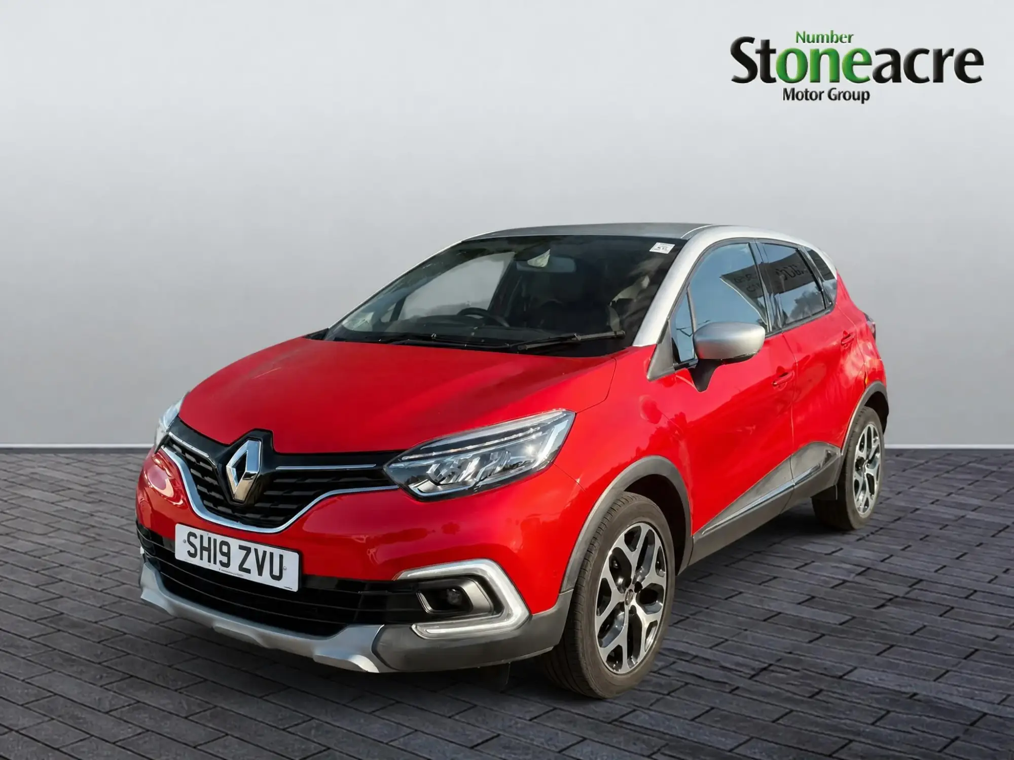 Renault Captur 1.3 TCe ENERGY GT Line Euro 6 (s/s) 5dr SH19ZVU Image 3 Renault Captur 1.3 TCe ENERGY GT Line Euro 6 (s/s) 5dr SH19ZVU Image 3