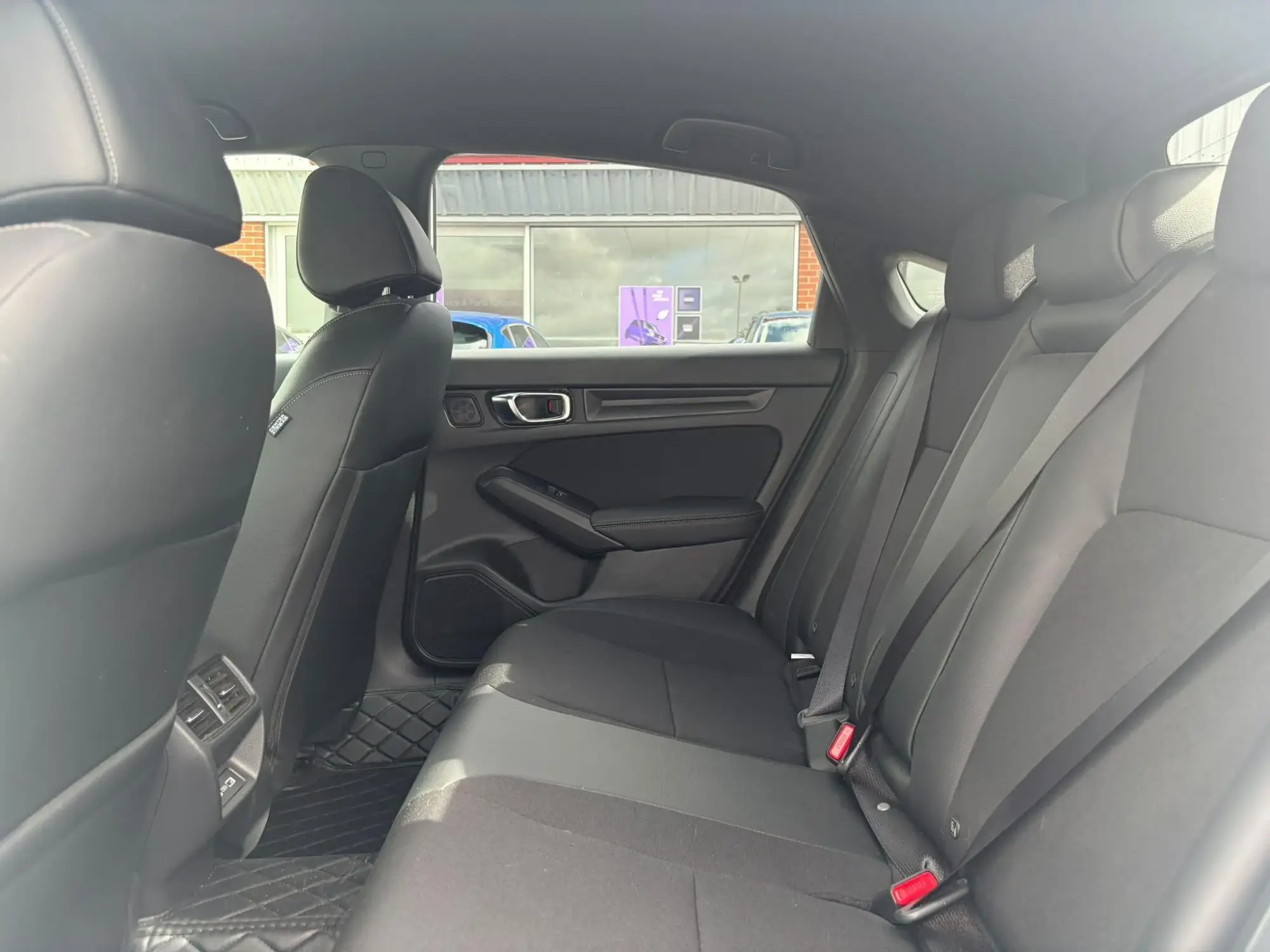 Honda Civic Image 16