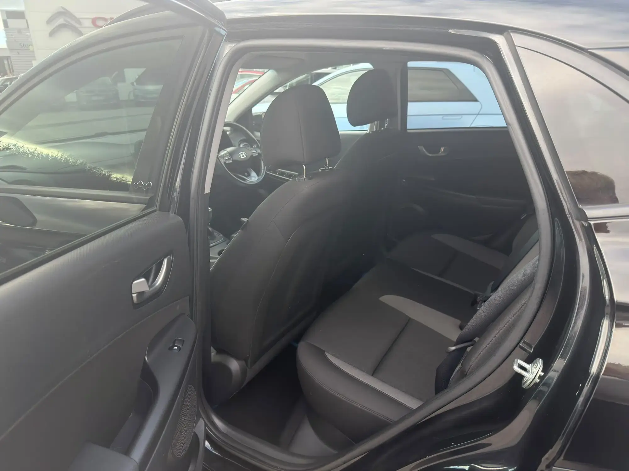 Hyundai KONA Image 11 Hyundai KONA Image 11