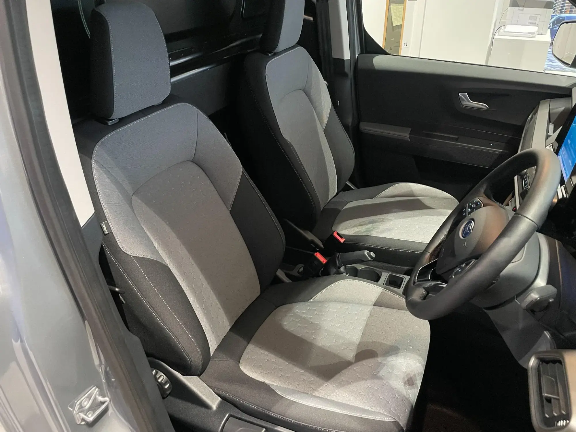 Ford Transit Courier Image 8 Ford Transit Courier Image 8