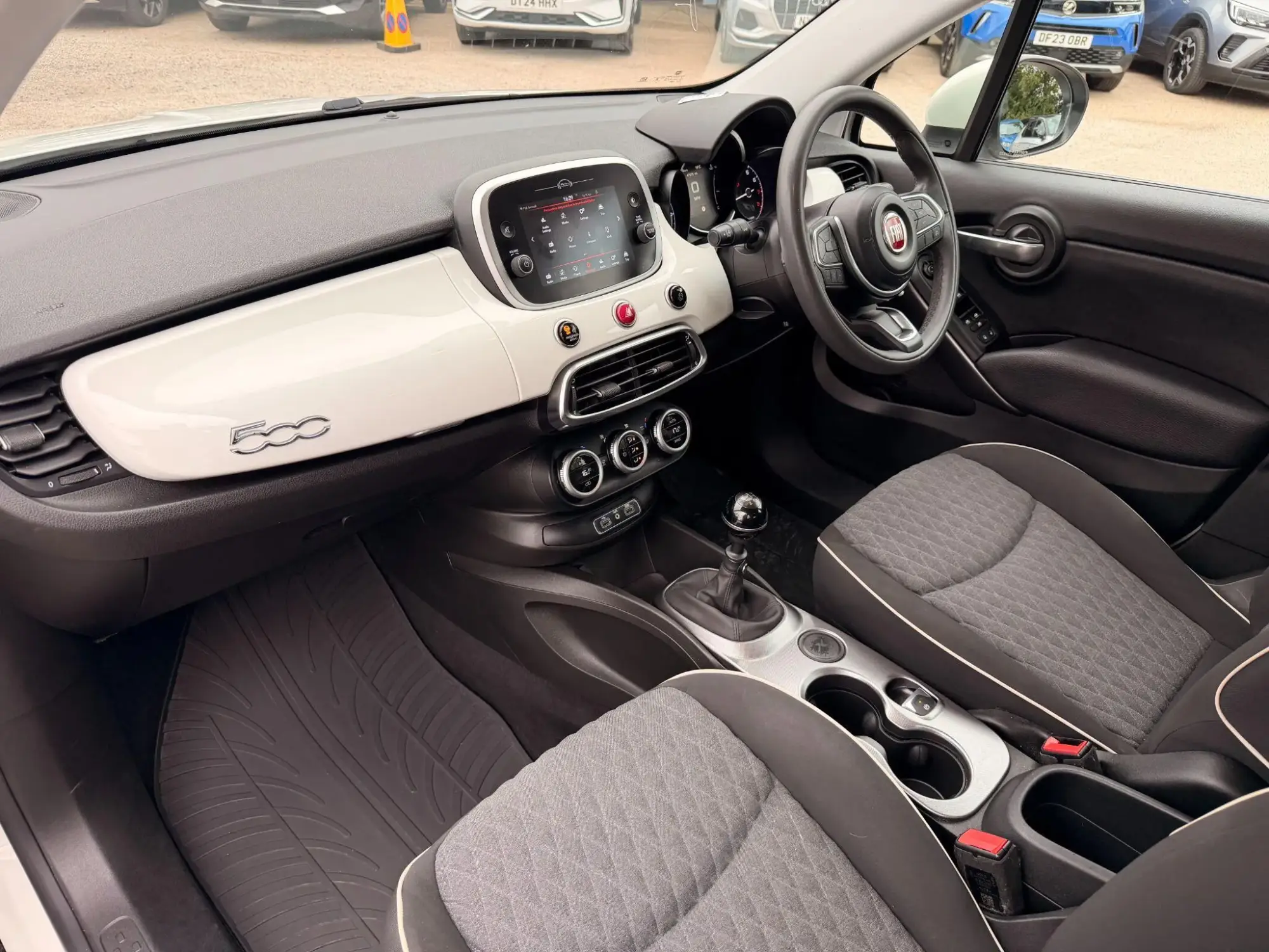 Fiat 500X Image 11 Fiat 500X Image 11