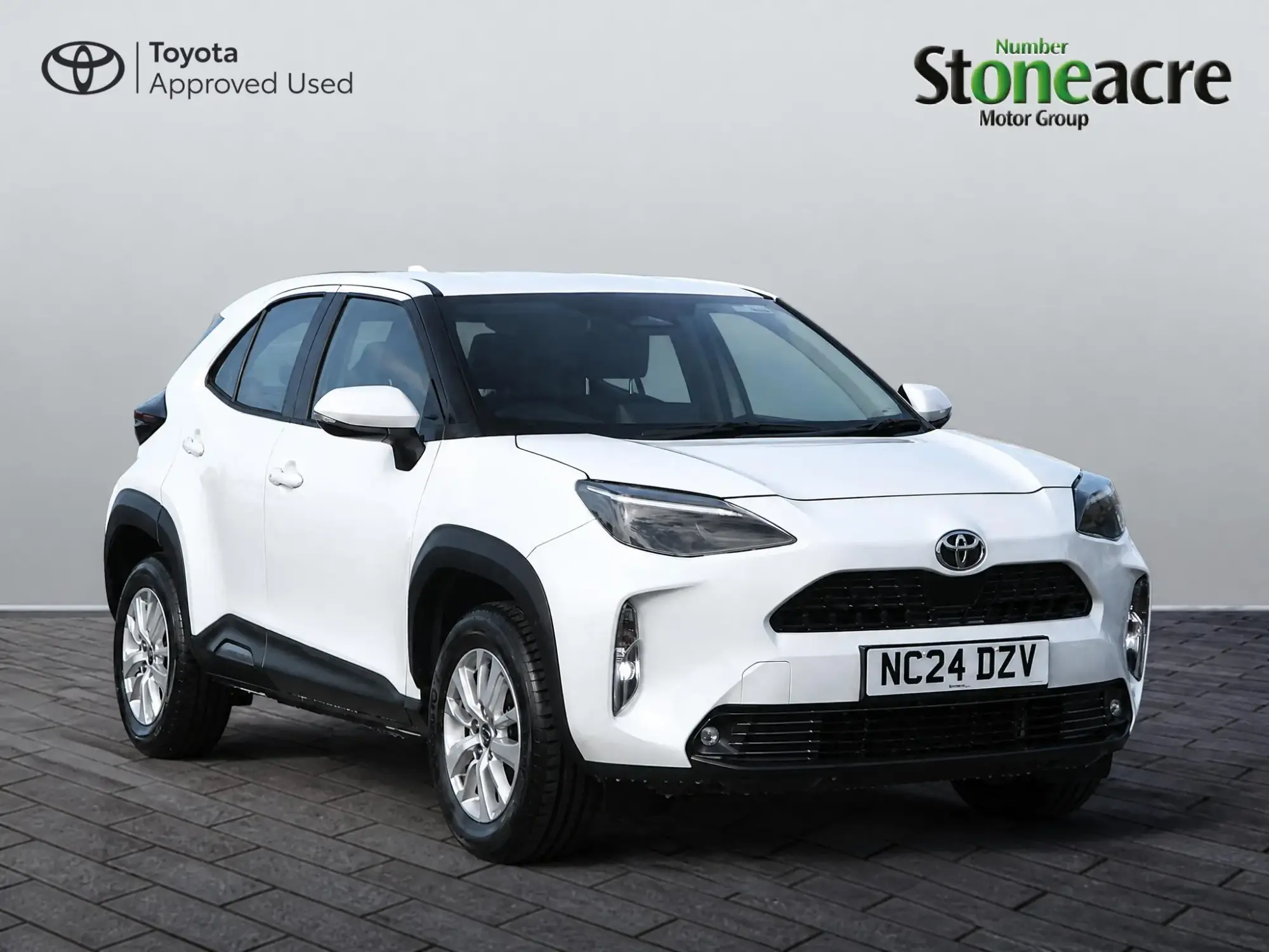 Toyota Yaris Cross 1.5 VVT-h Icon SUV 5dr Petrol Hybrid E-CVT Euro 6 (s/s) (116 ps) NC24DZV Image 1
