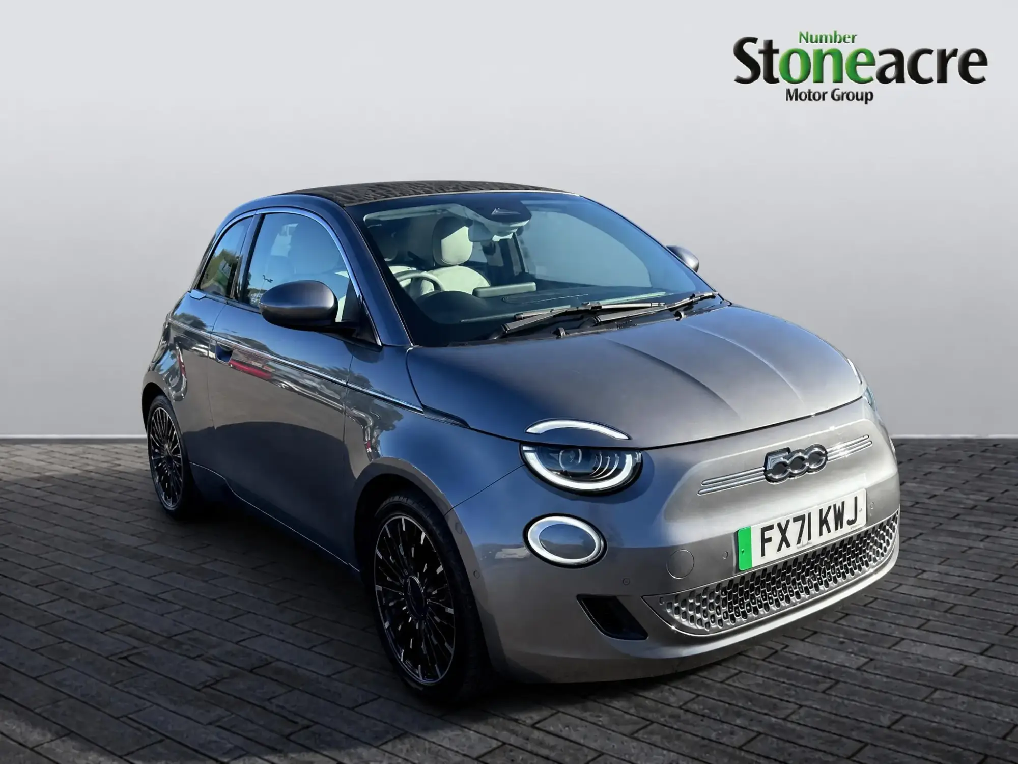 Fiat 500e C Image 1