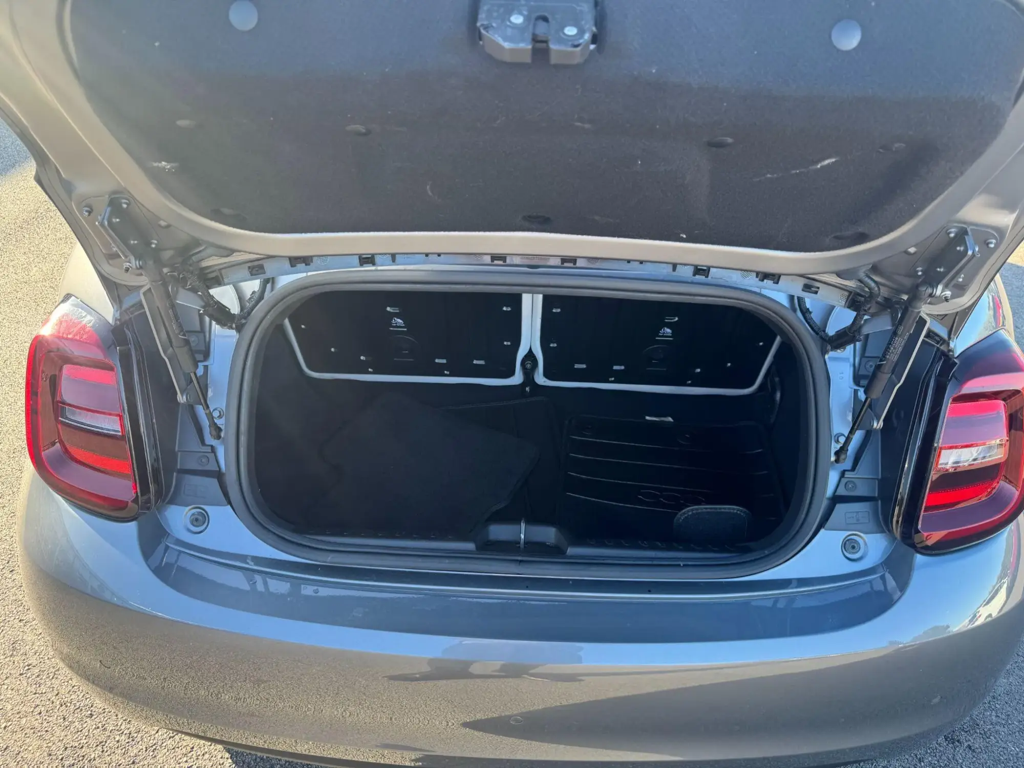 Fiat 500e C Image 10