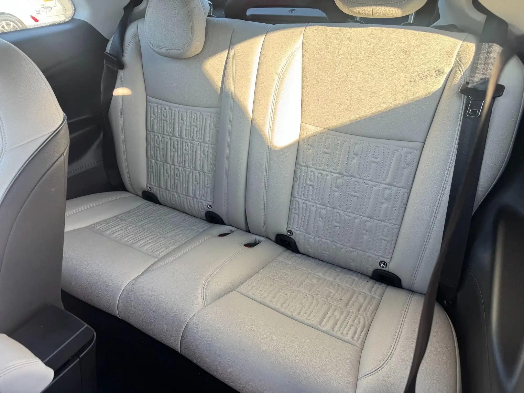 Fiat 500e C Image 18