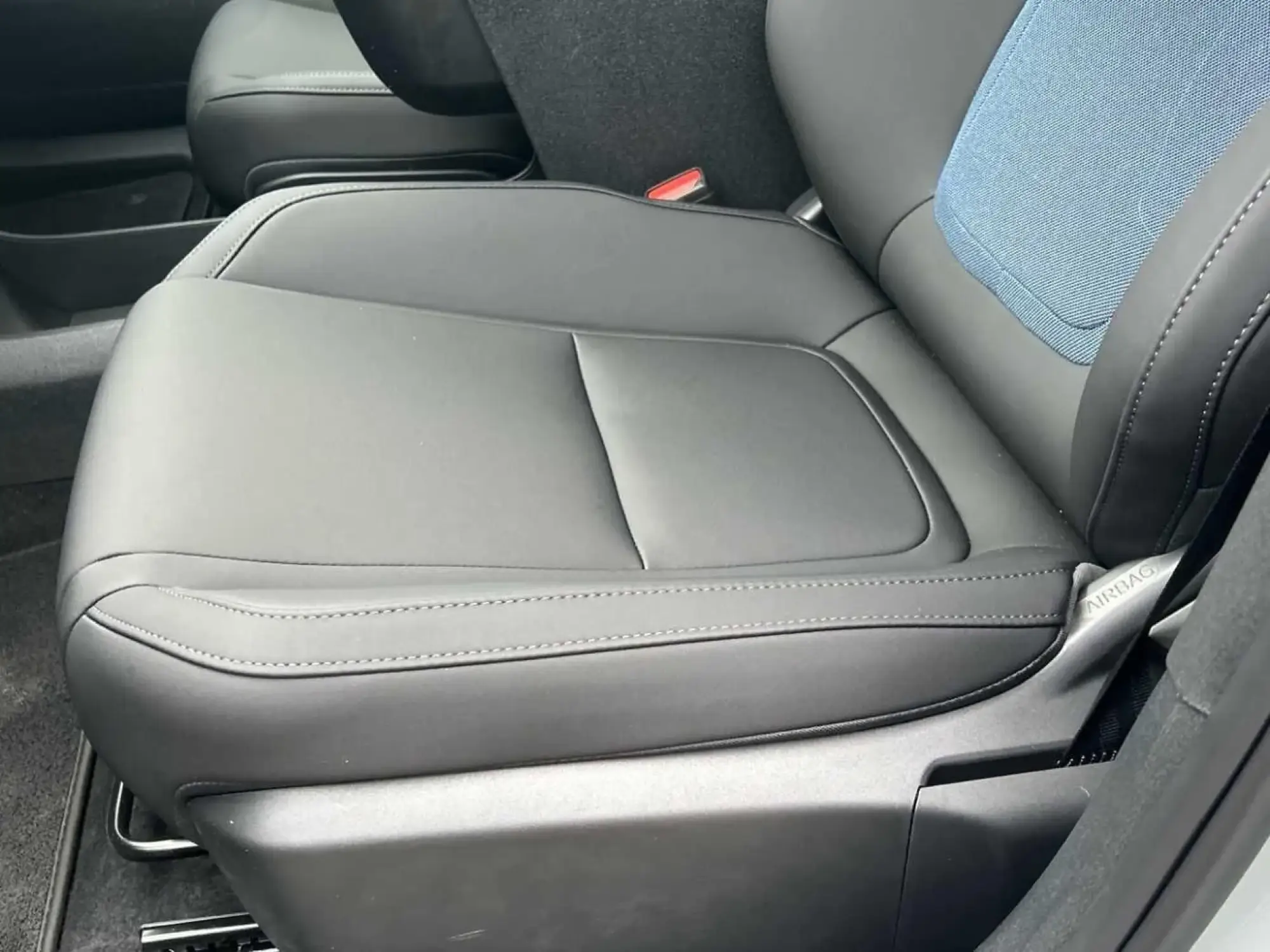 Volvo EX30 Image 26