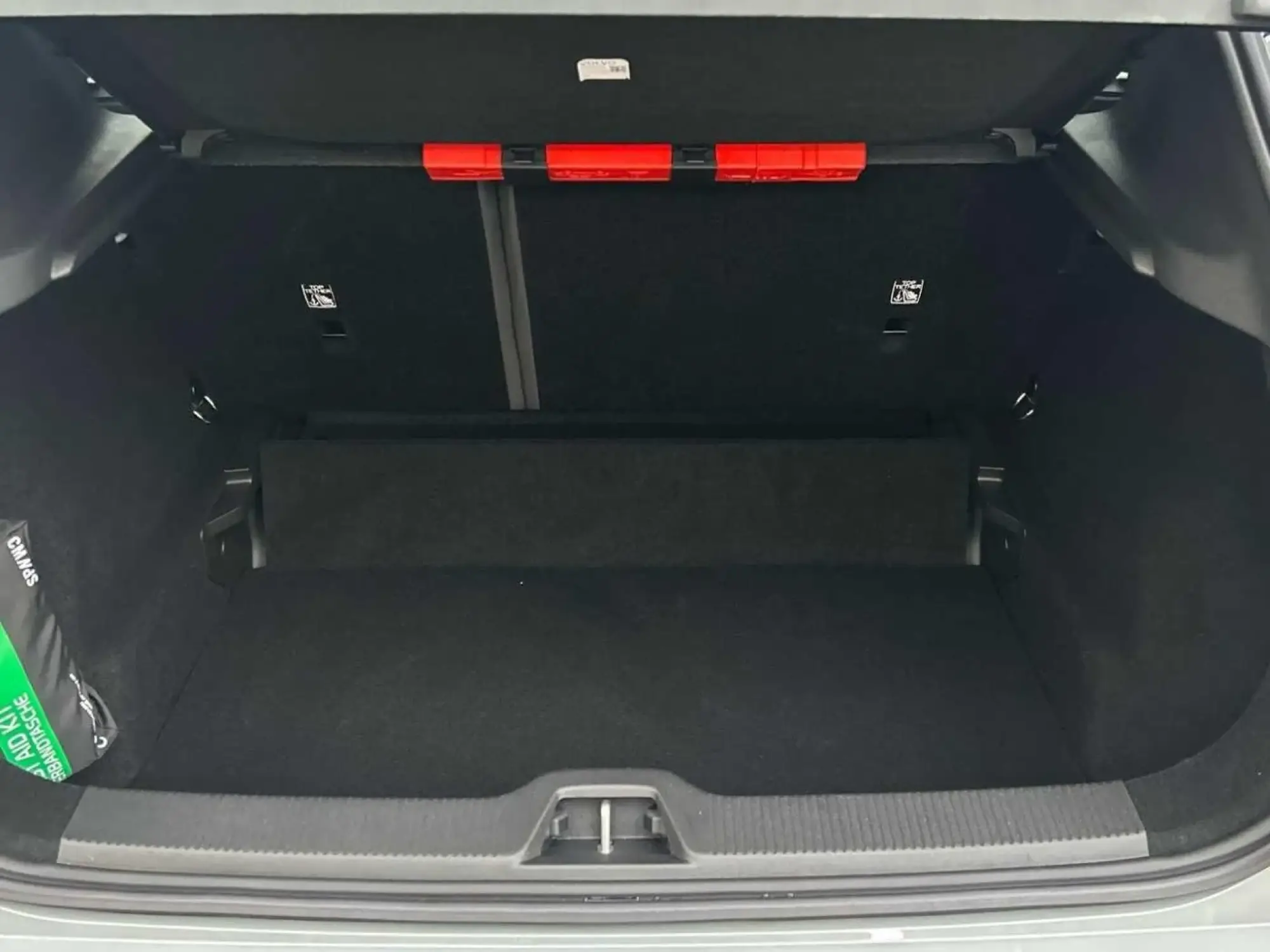 Volvo EX30 Image 38