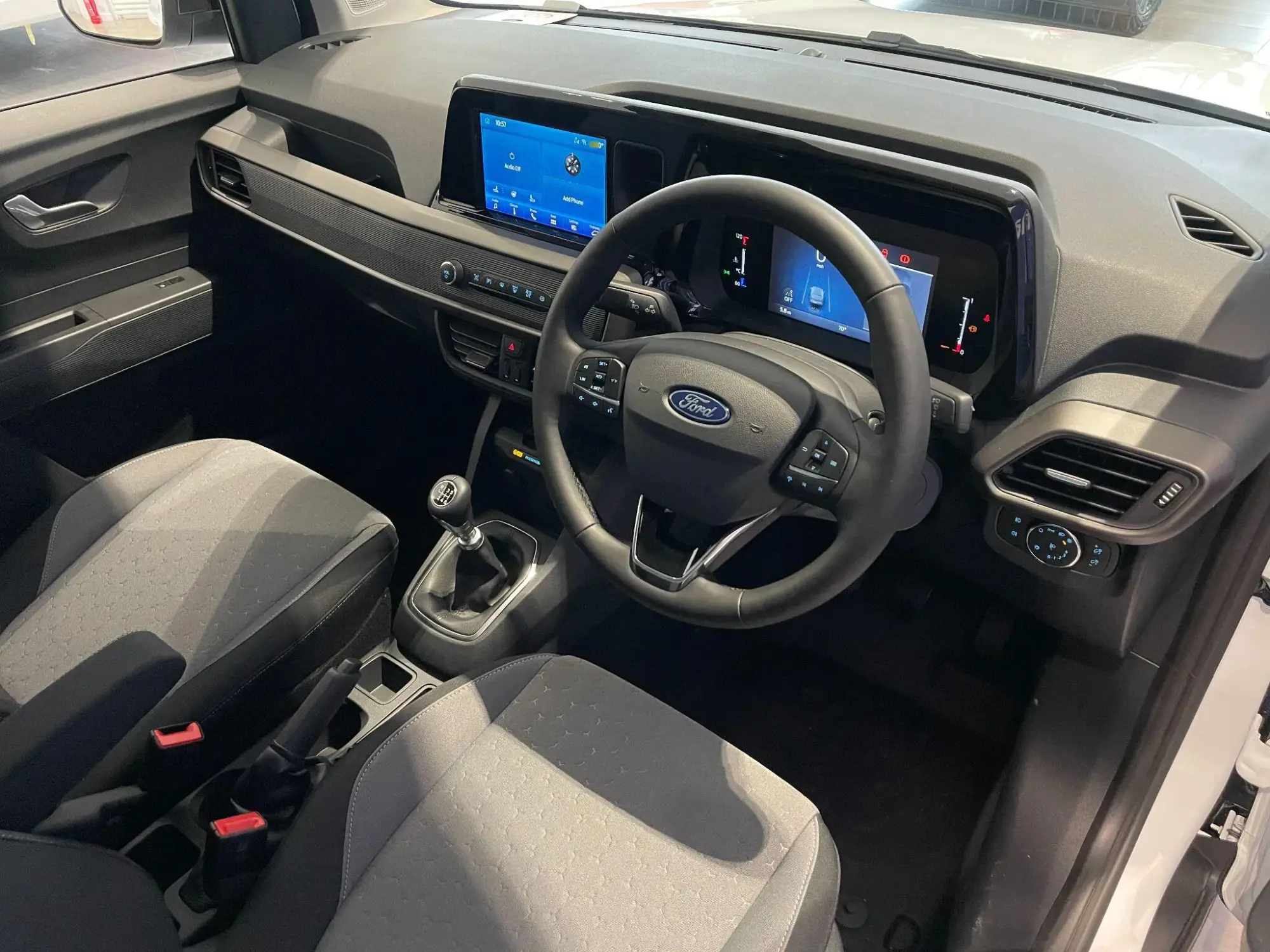 Ford Transit Courier Image 10 Ford Transit Courier Image 10