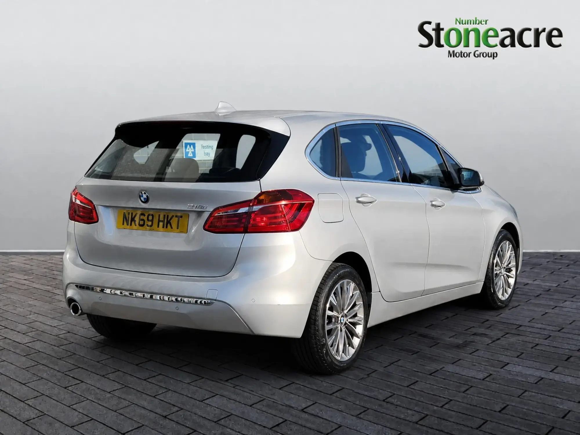BMW 2 Series Active Tourer 1.5 218i Luxury Euro 6 (s/s) 5dr NK69HKT Image 3 BMW 2 Series Active Tourer 1.5 218i Luxury Euro 6 (s/s) 5dr NK69HKT Image 3