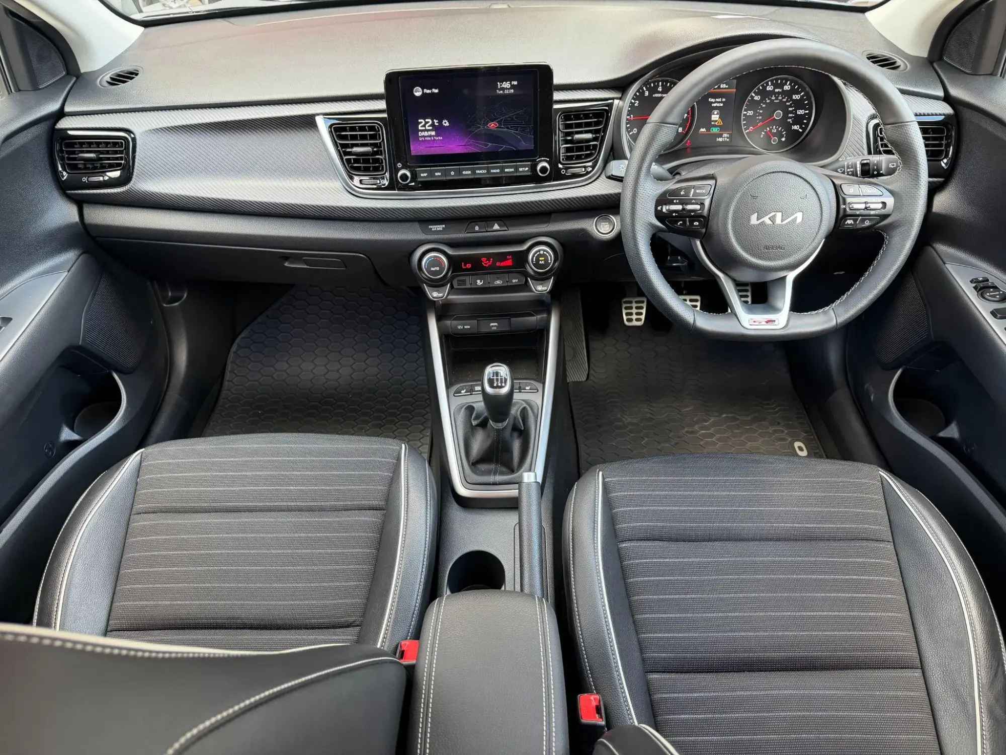 Kia Rio Image 13