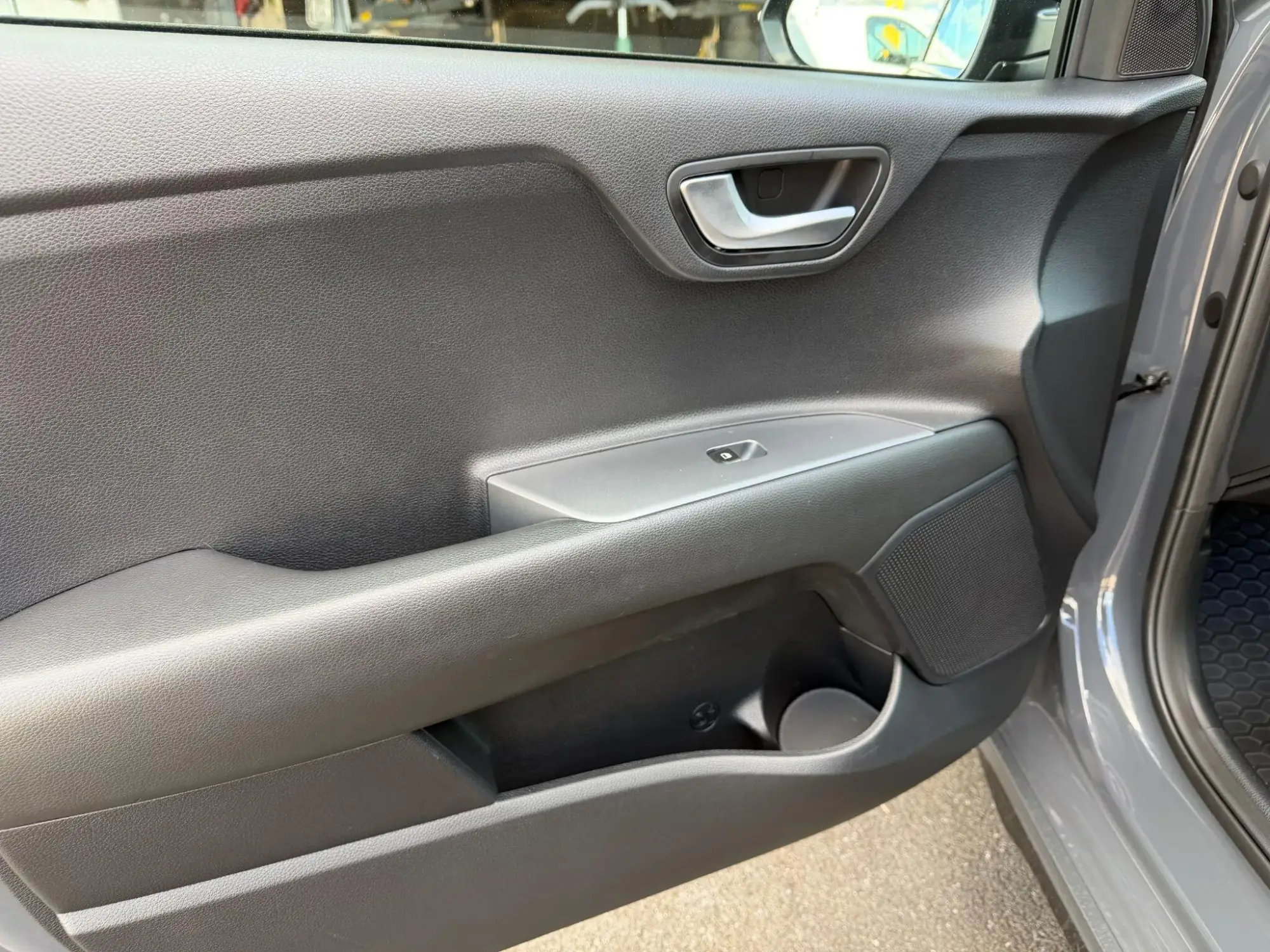 Kia Rio Image 24