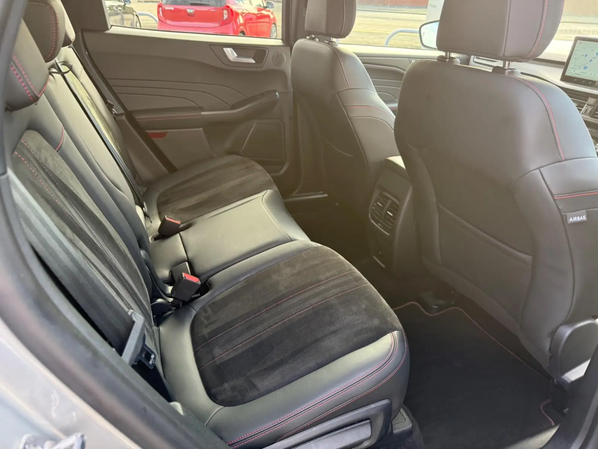 Ford Kuga Hybrid Image 19