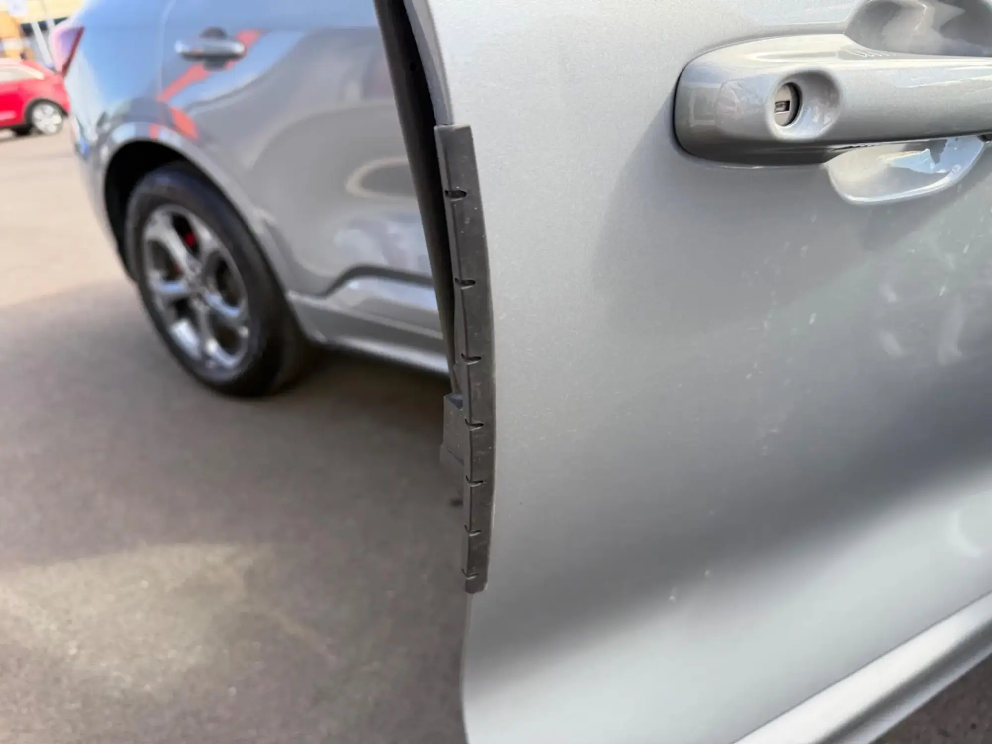 Ford Kuga Hybrid Image 22