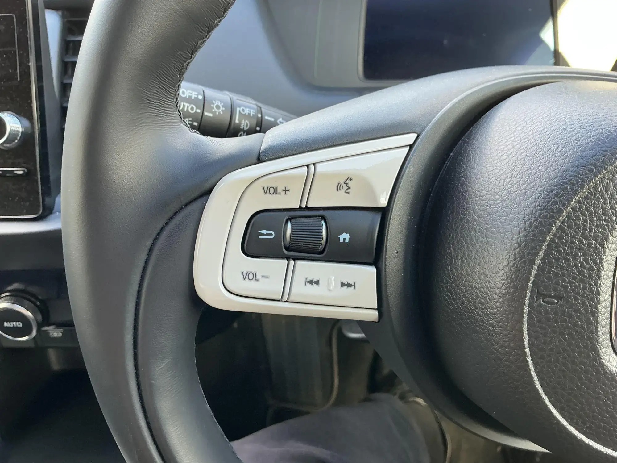 Honda Jazz Hybrid Image 15 Honda Jazz Hybrid Image 15