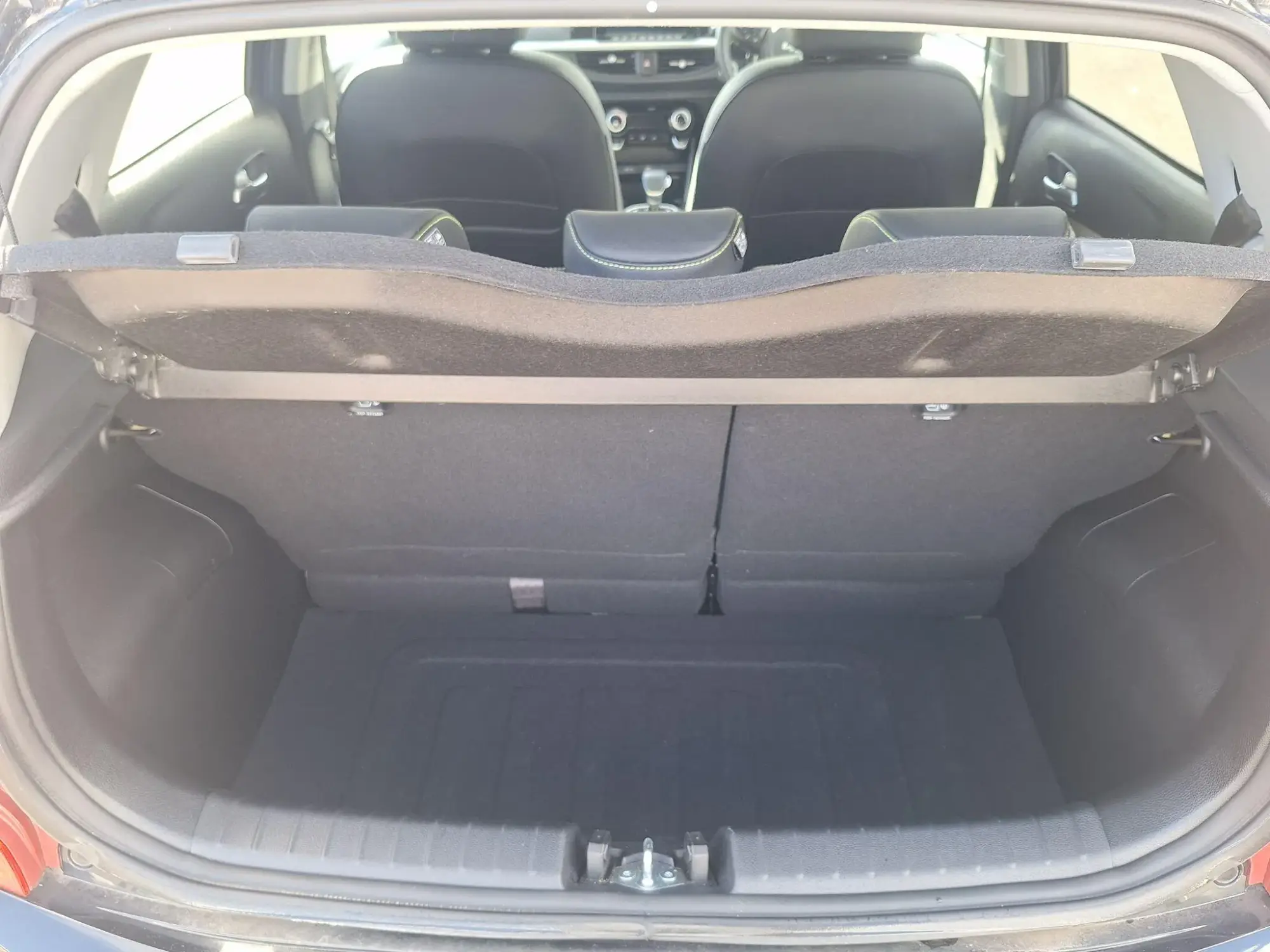 Kia Picanto Image 28 Kia Picanto Image 28