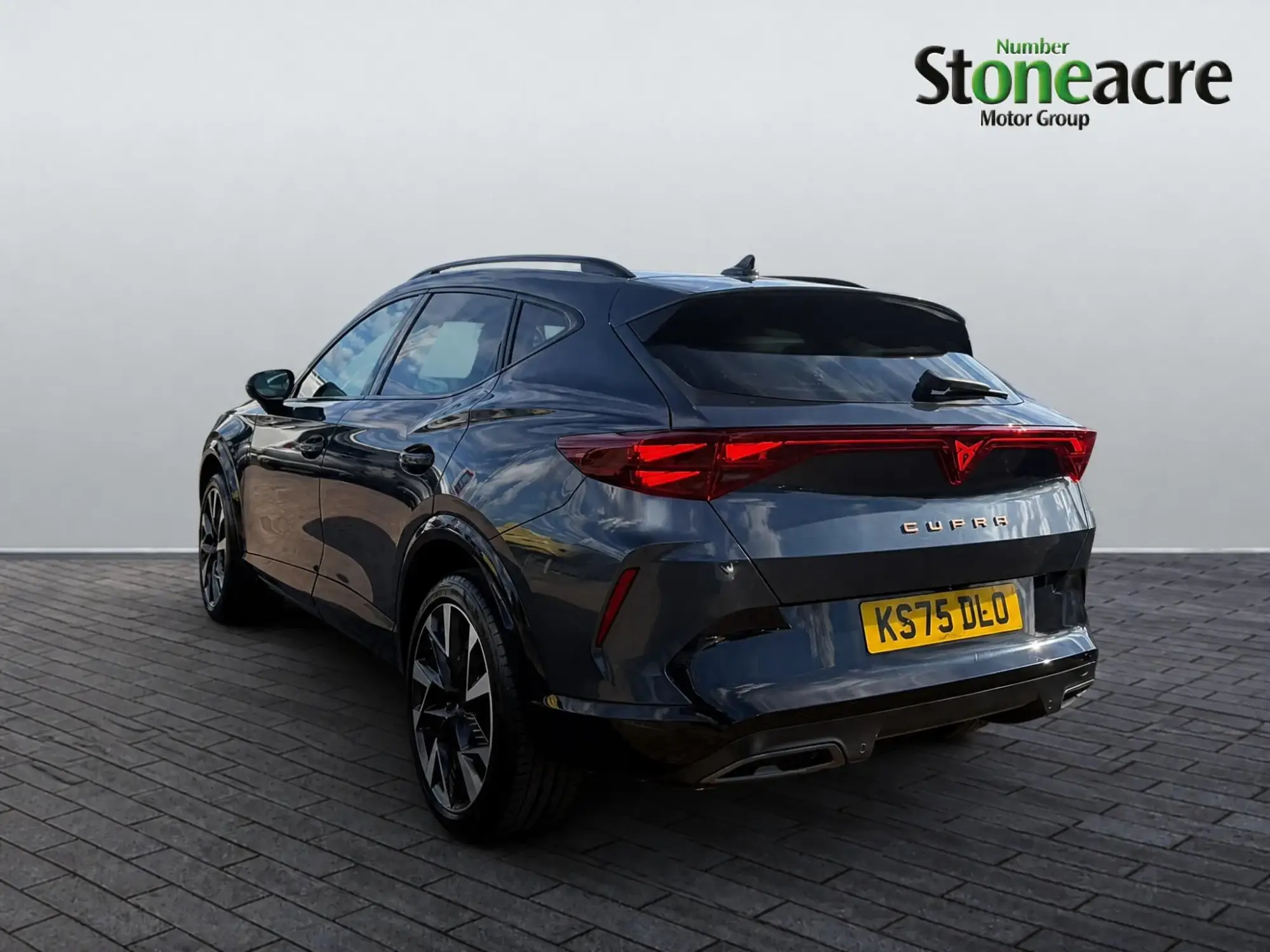 CUPRA Formentor 1.5 eTSI EVO V2 DSG Euro 6 (s/s) 5dr KS75DLO Image 3