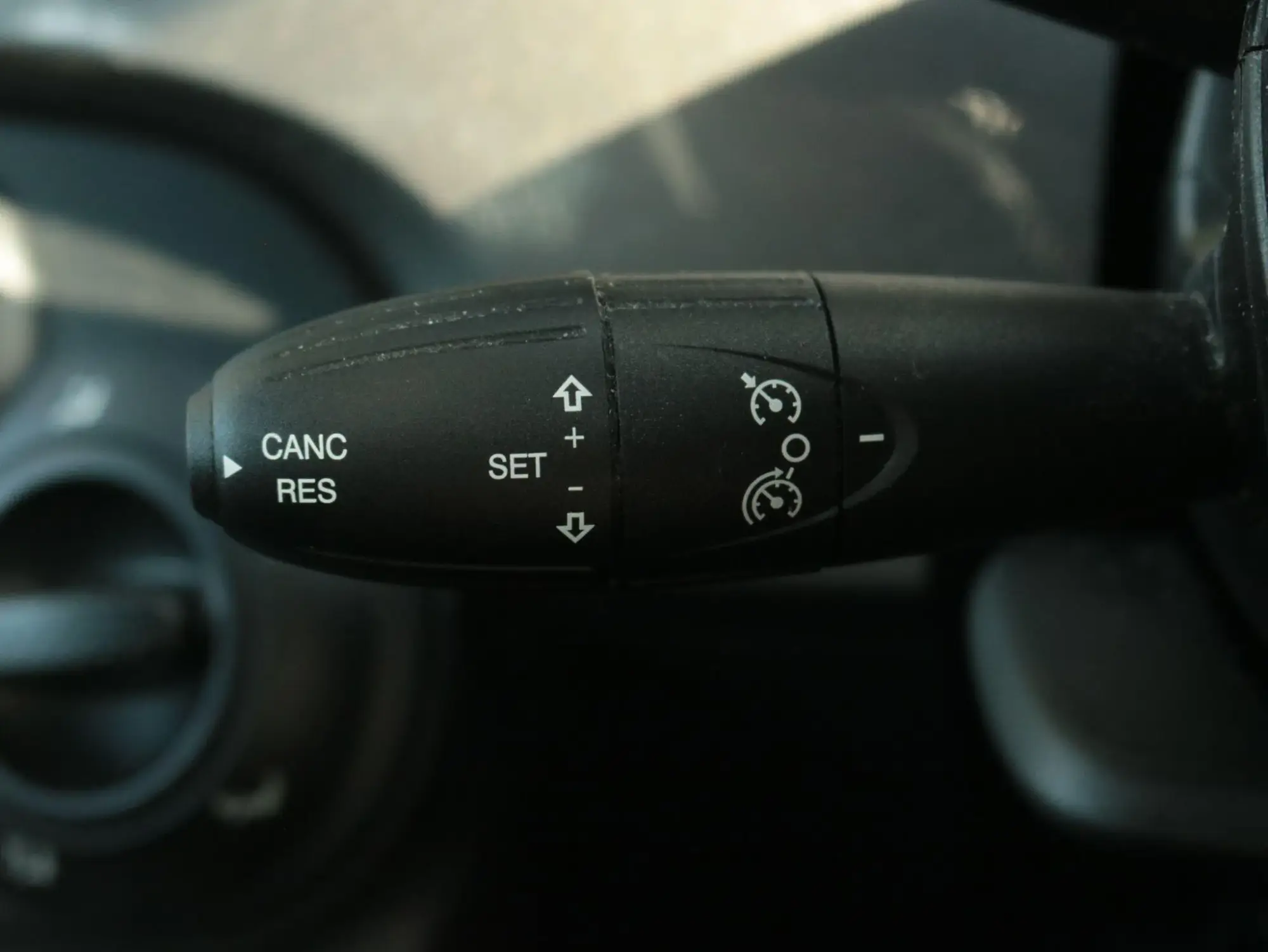 Fiat 500 Hybrid Image 17 Fiat 500 Hybrid Image 17