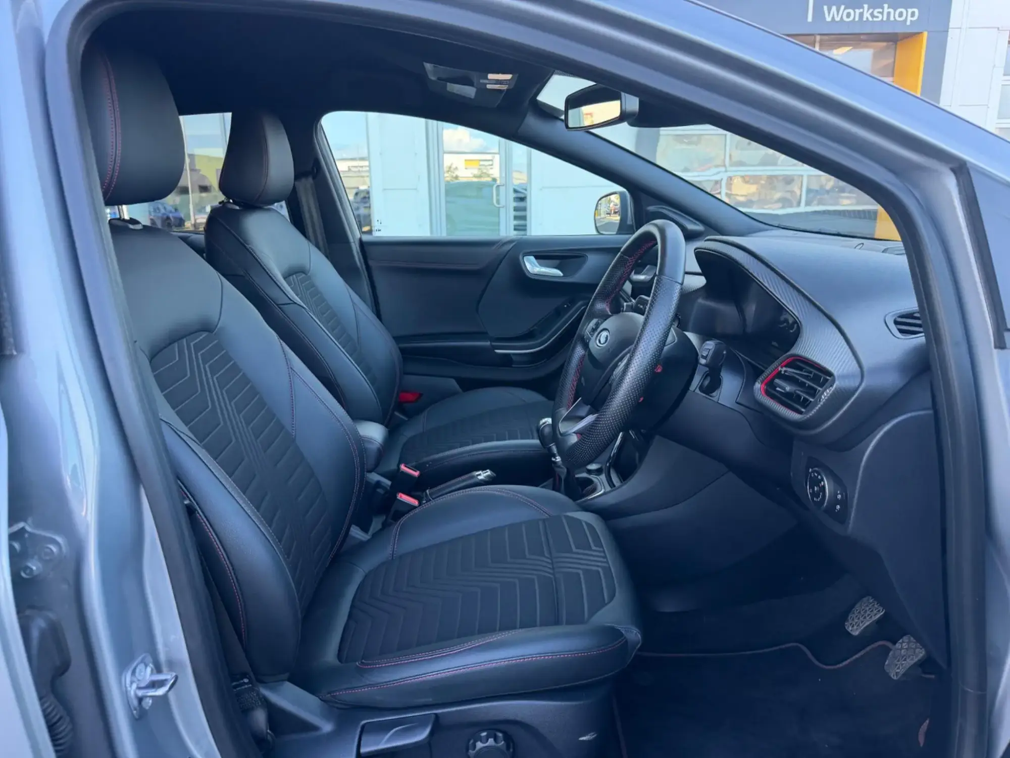 Ford Puma Image 14