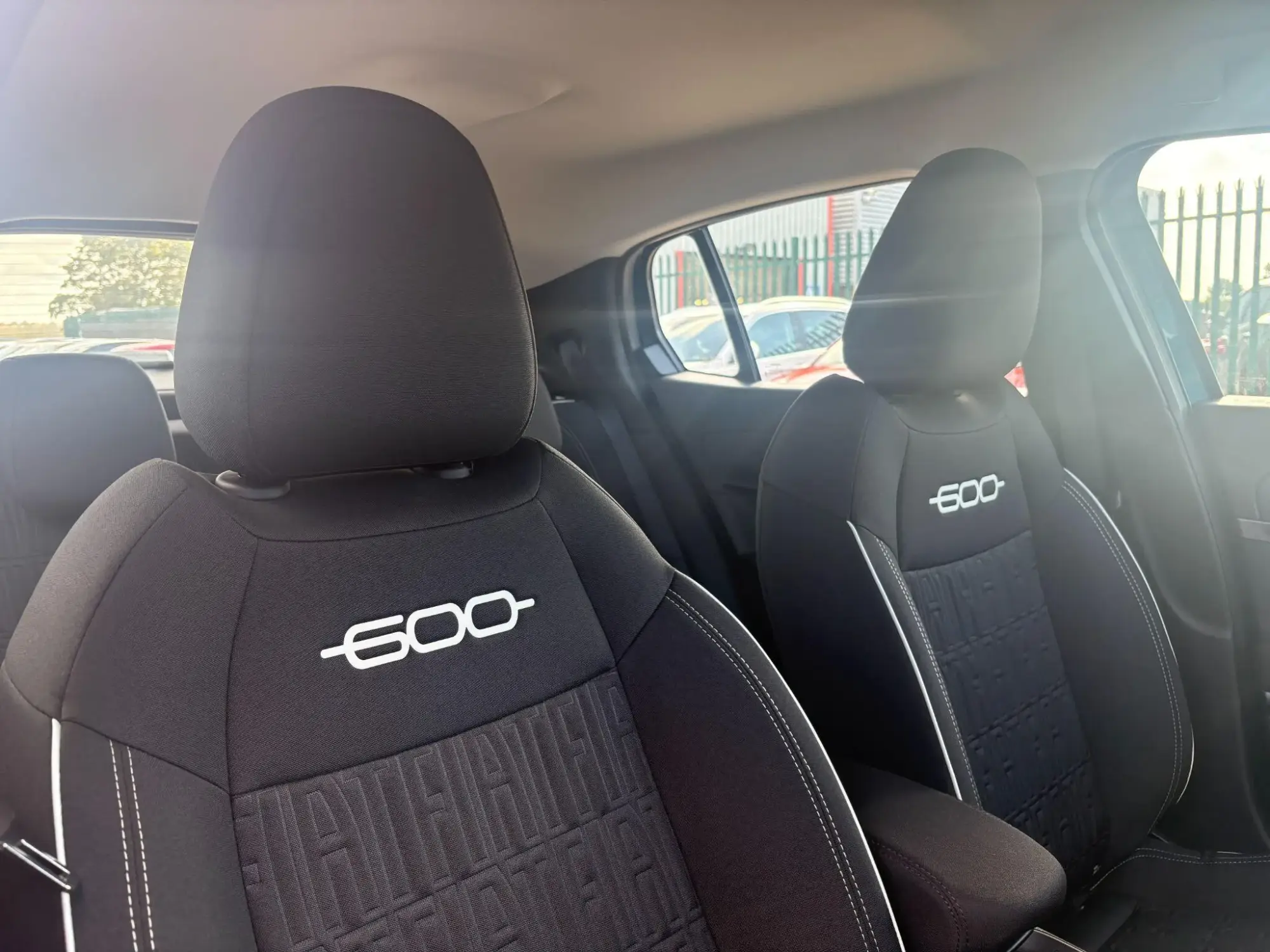 Fiat 600 Petrol Image 14 Fiat 600 Petrol Image 14