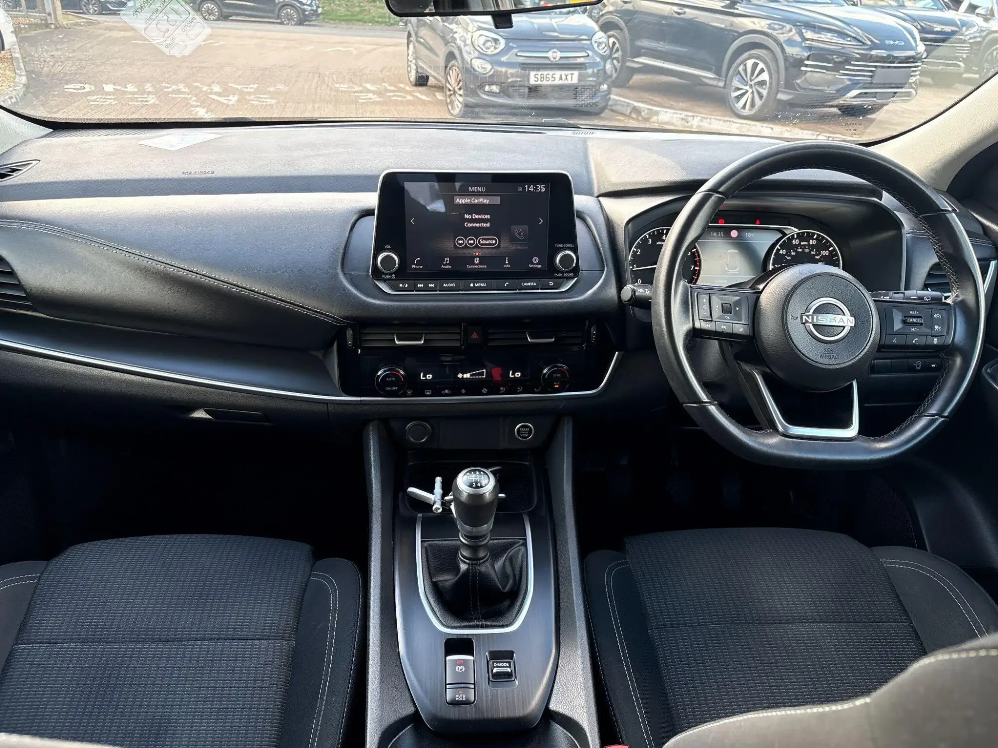 Nissan Qashqai Image 16 Nissan Qashqai Image 16