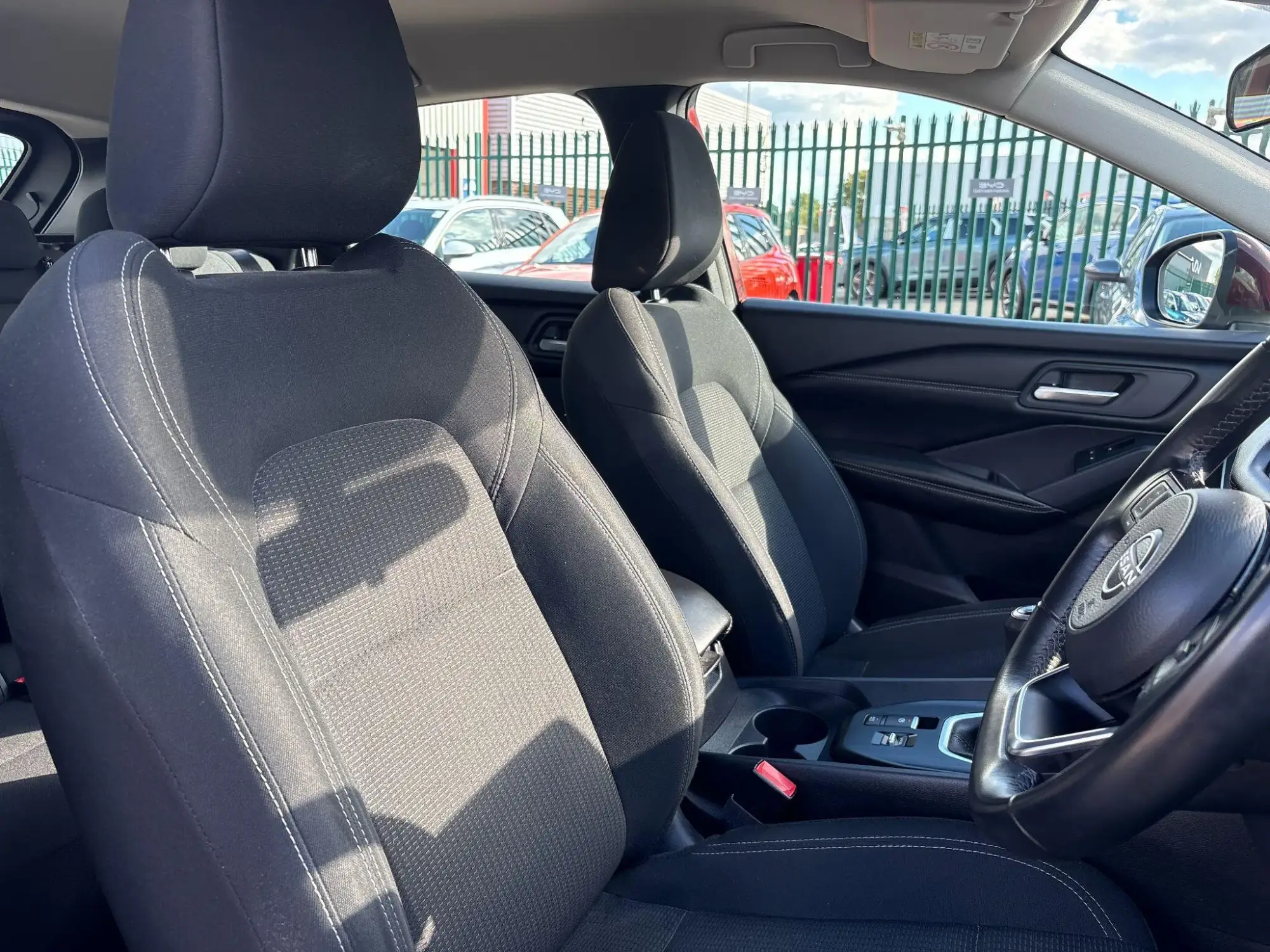 Nissan Qashqai Image 17 Nissan Qashqai Image 17