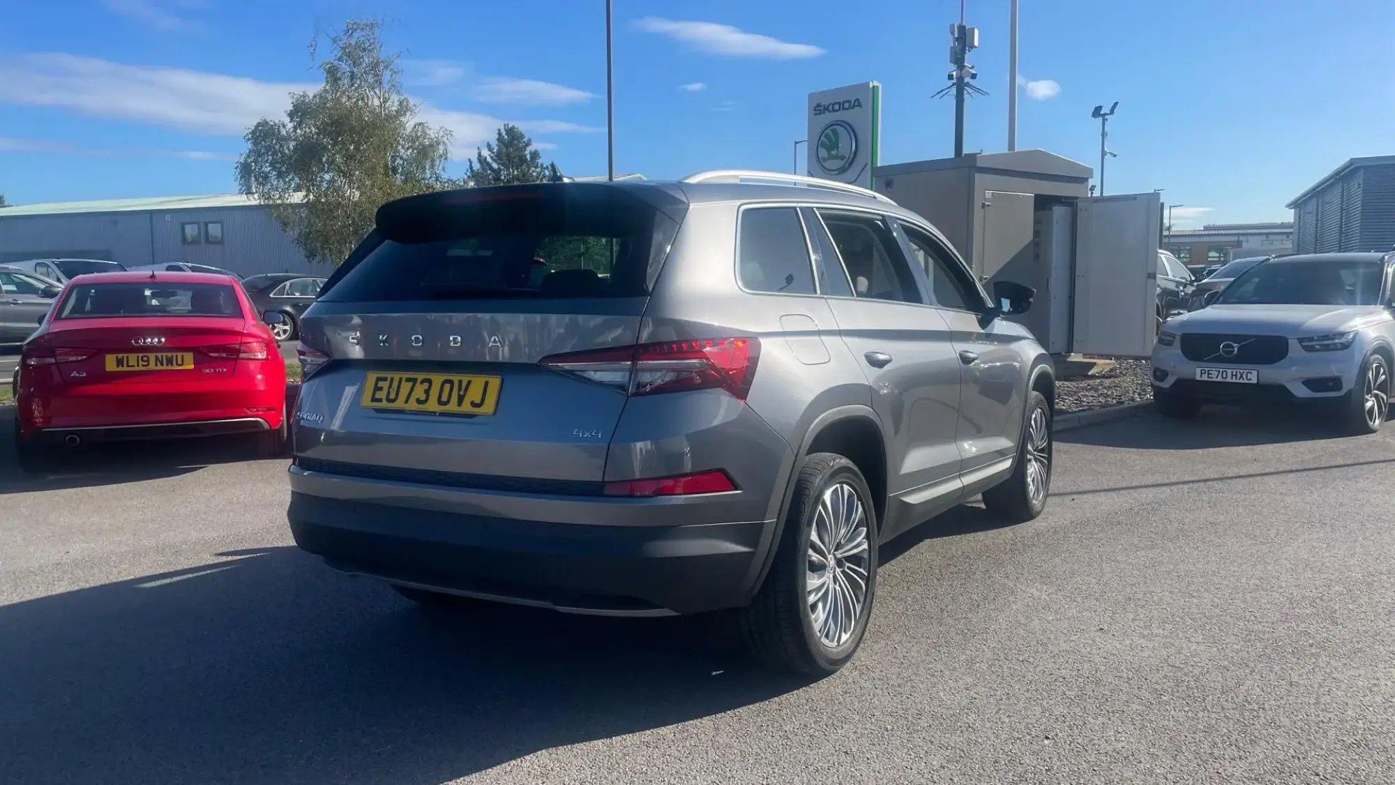 Skoda Kodiaq 2.0 TDI SE L Executive DSG 4WD Euro 6 (s/s) 5dr (7 Seat) EU73OVJ Image 2 Skoda Kodiaq 2.0 TDI SE L Executive DSG 4WD Euro 6 (s/s) 5dr (7 Seat) EU73OVJ Image 2