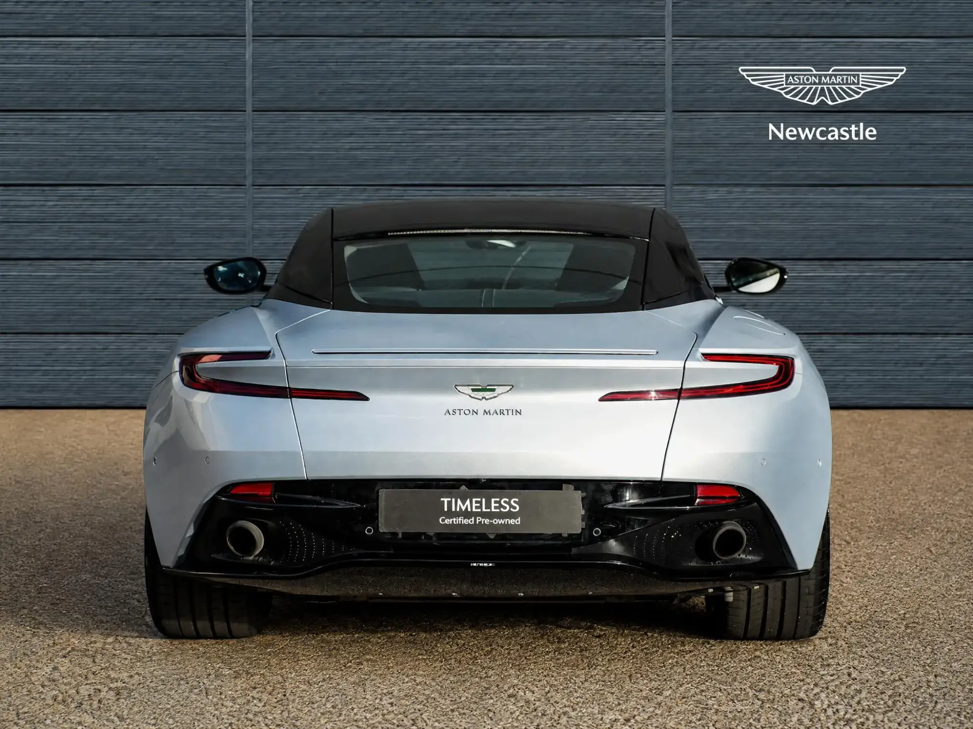 Aston Martin DB11 Image 6