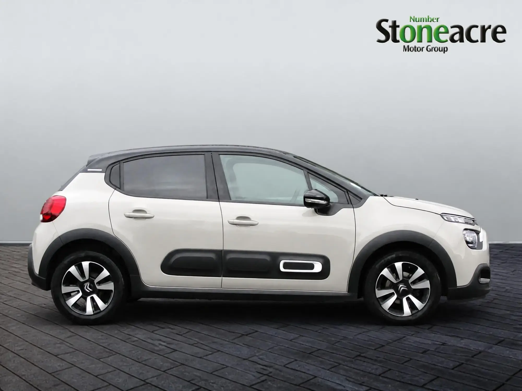 Citroen C3 Image 2