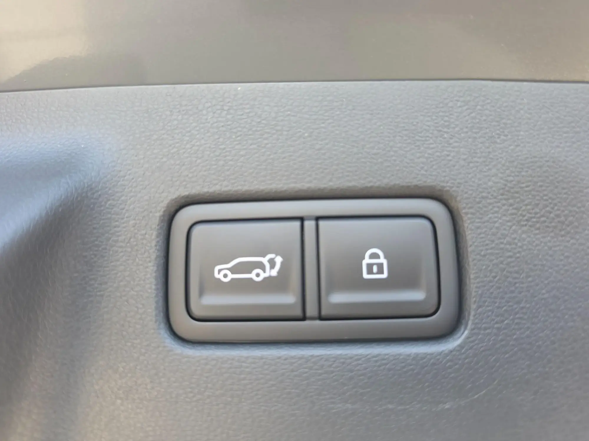 Hyundai SANTA FE Image 14 Hyundai SANTA FE Image 14