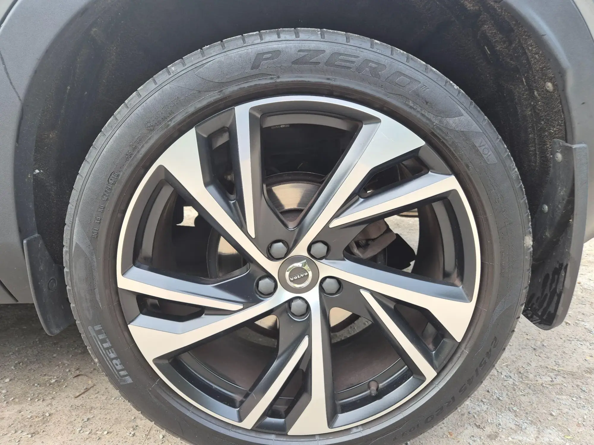 Volvo XC40 Image 9