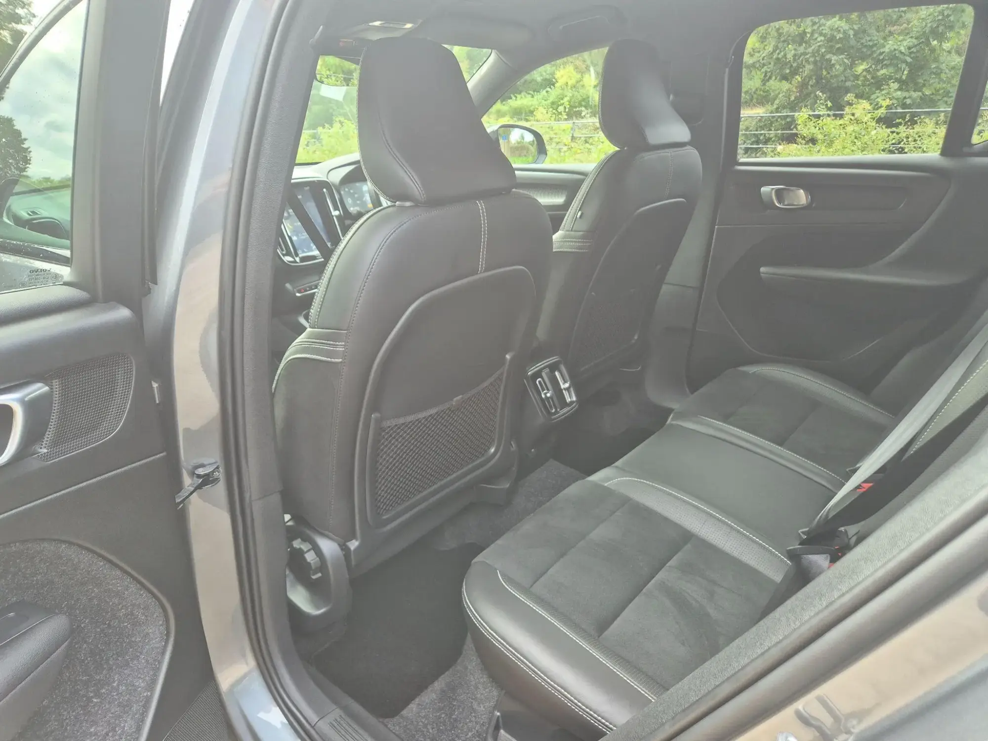Volvo XC40 Image 17