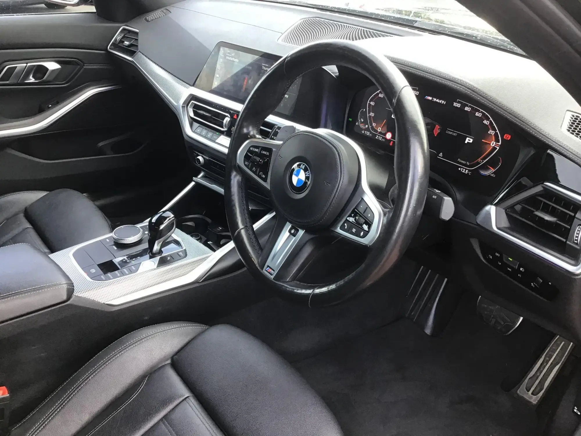 BMW 3 Series Image 14