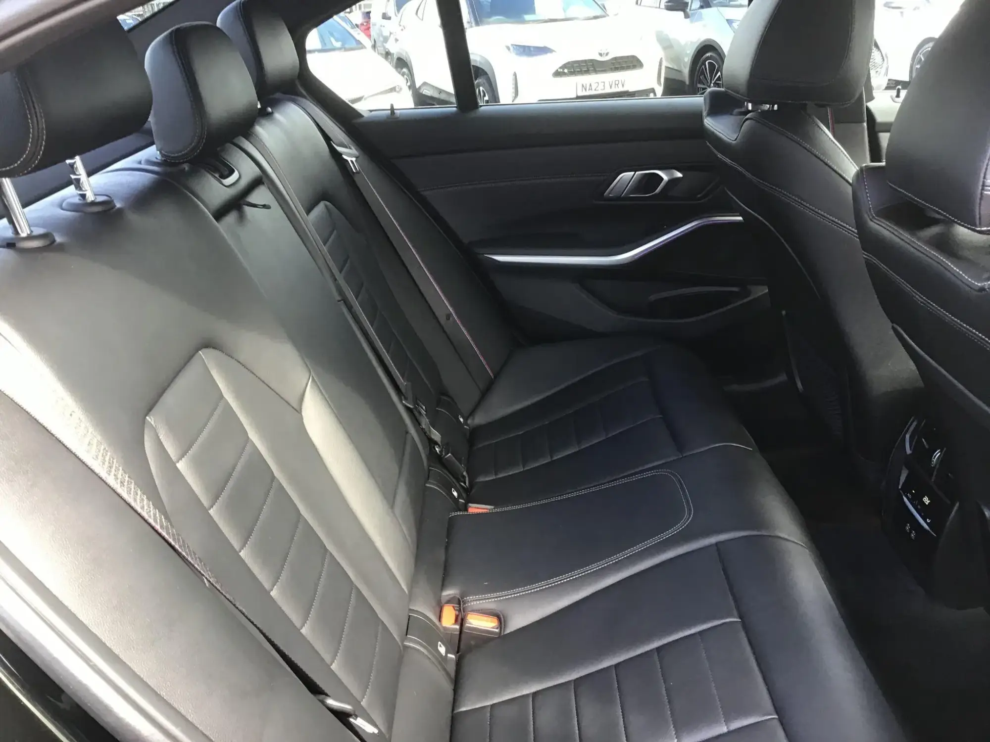 BMW 3 Series Image 20