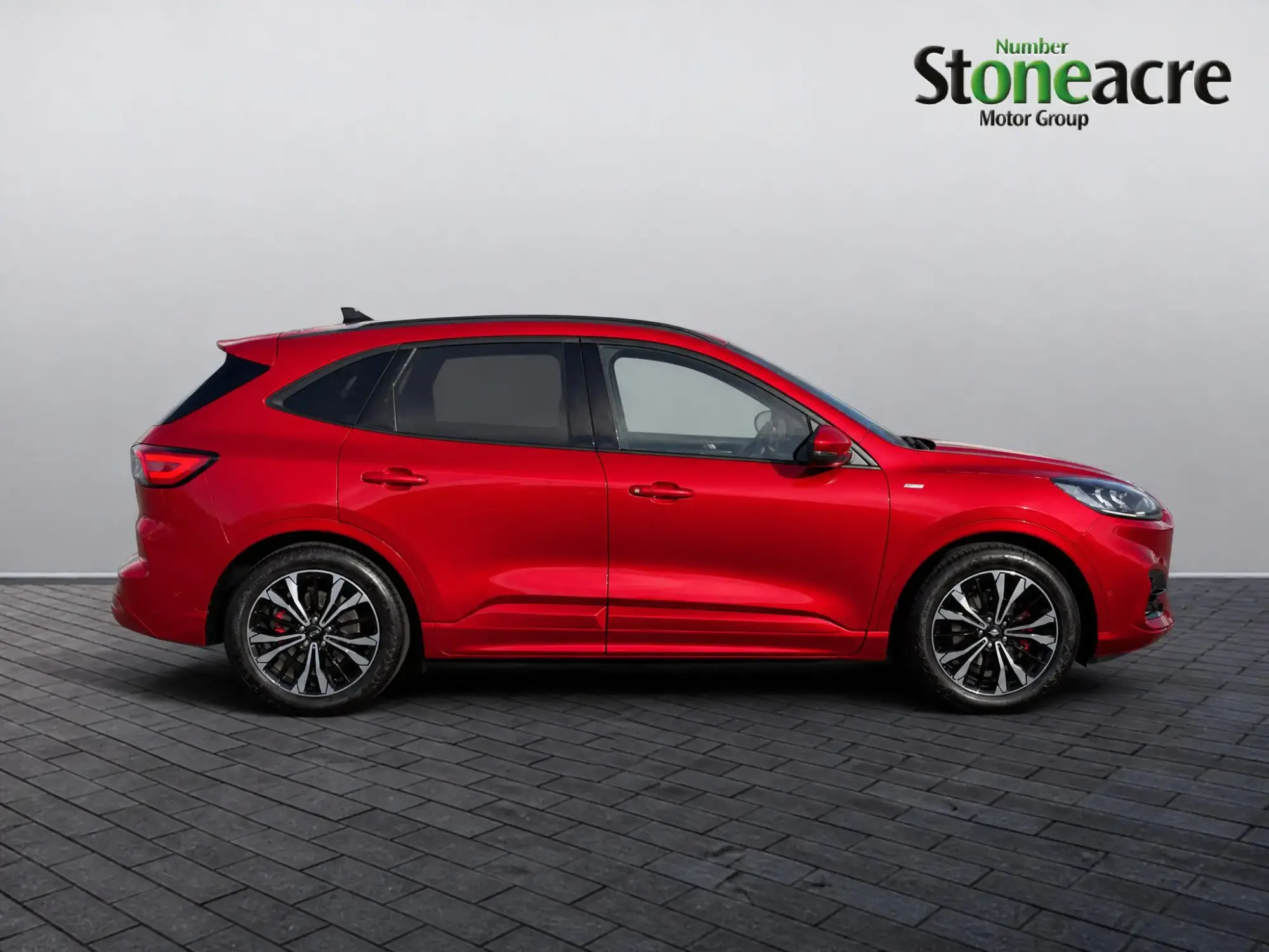 Ford Kuga Image 2