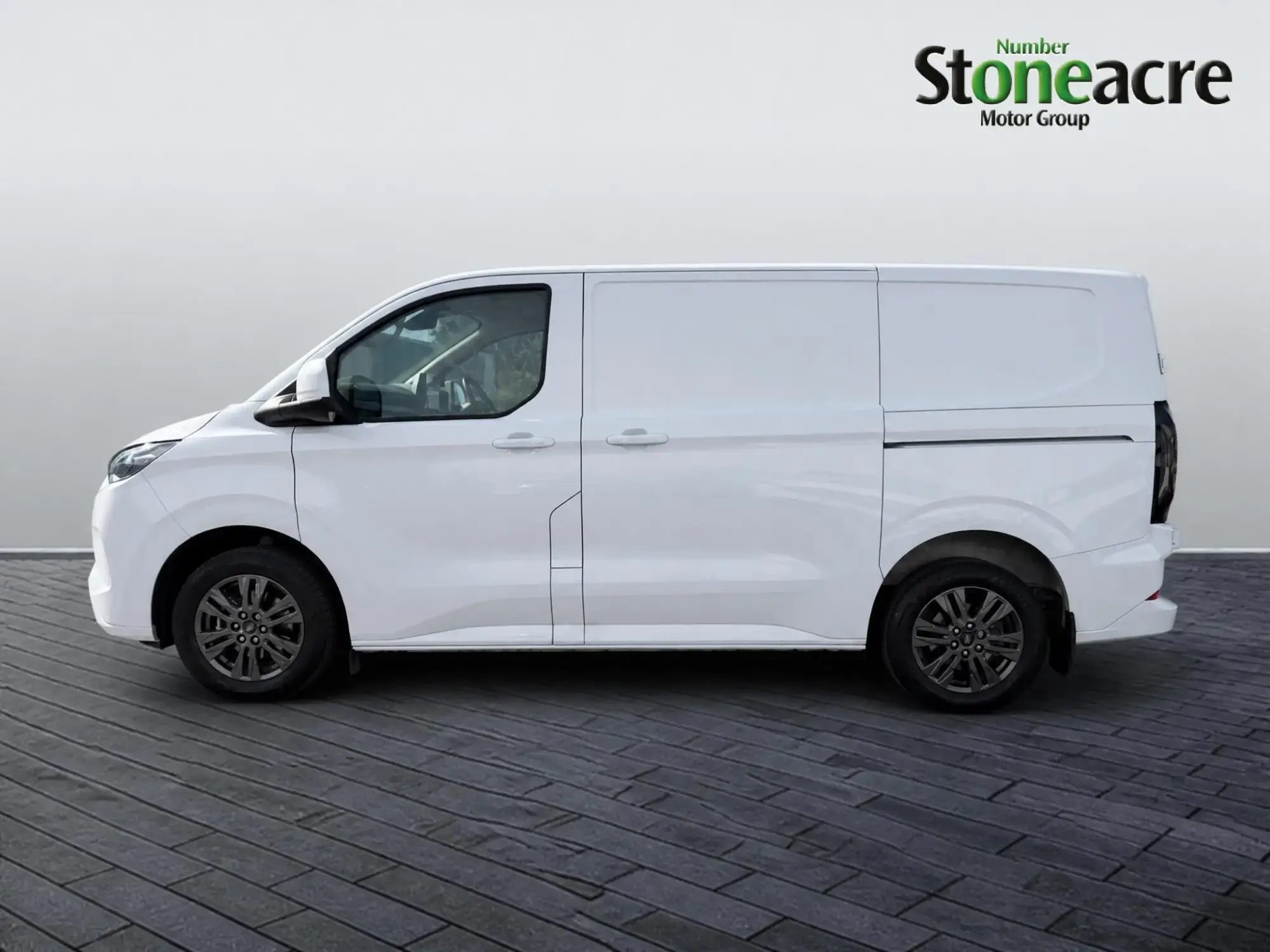 Ford Transit Custom Image 4 Ford Transit Custom Image 4