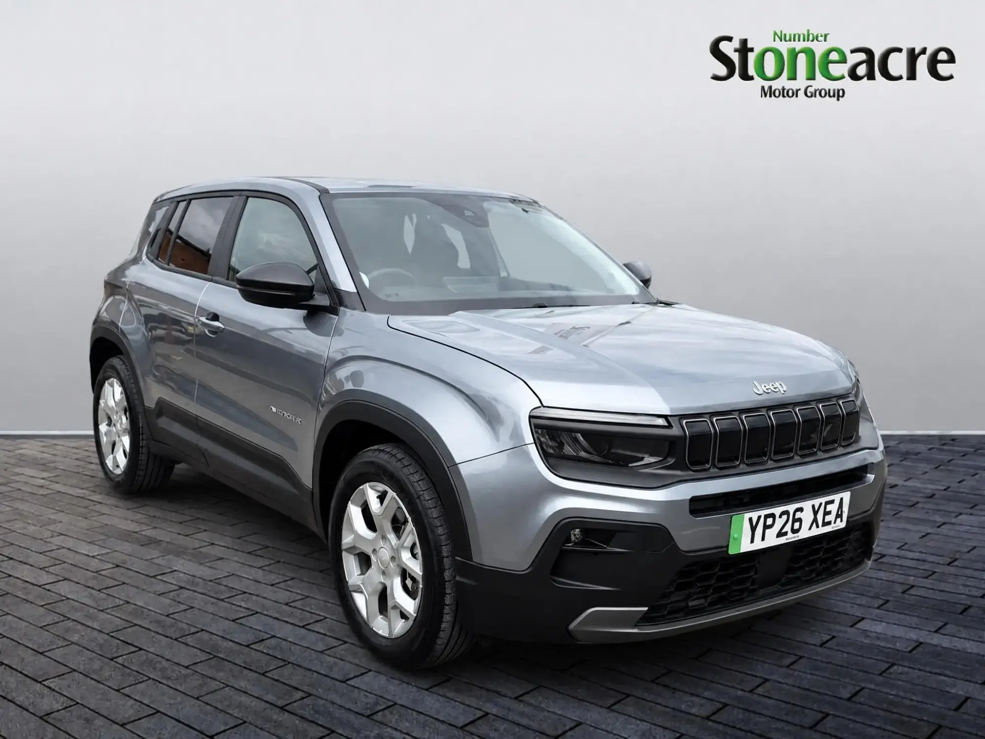 Jeep Avenger Full-Electric 54kWh e-Longitude Auto 5dr YP26XEA Image 1 Jeep Avenger Full-Electric 54kWh e-Longitude Auto 5dr YP26XEA Image 1