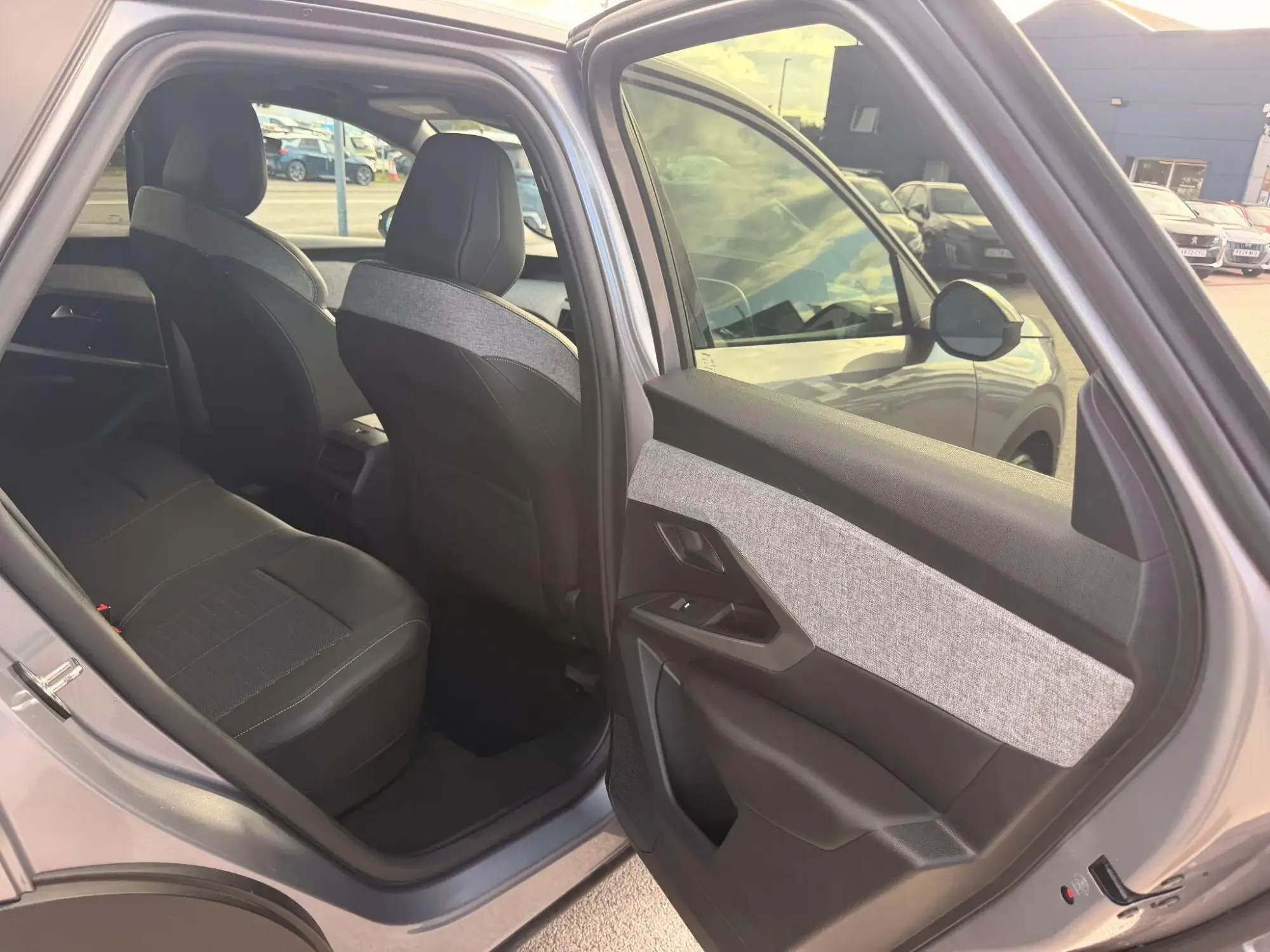 Peugeot 3008 Image 14