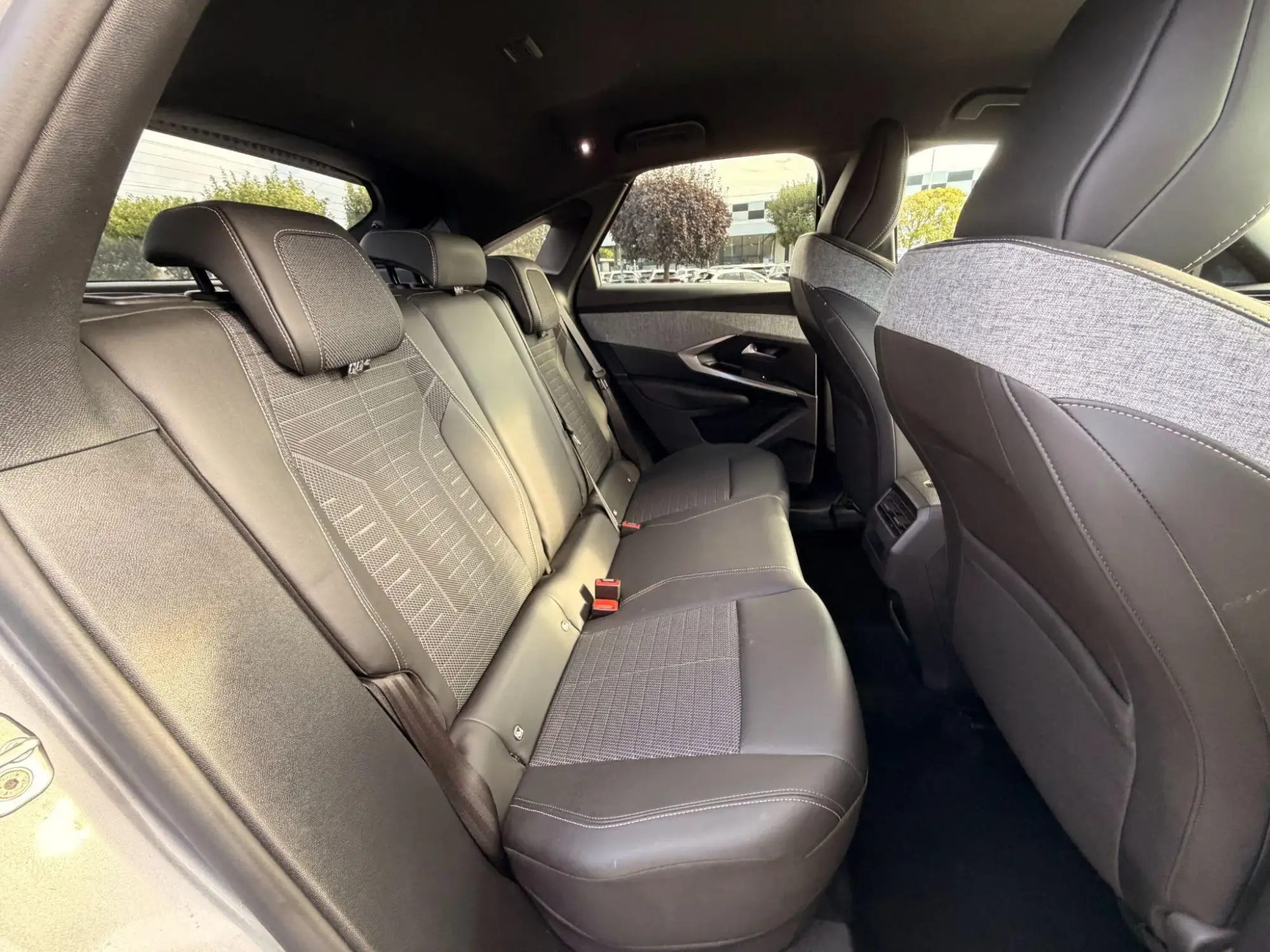 Peugeot 3008 Image 15