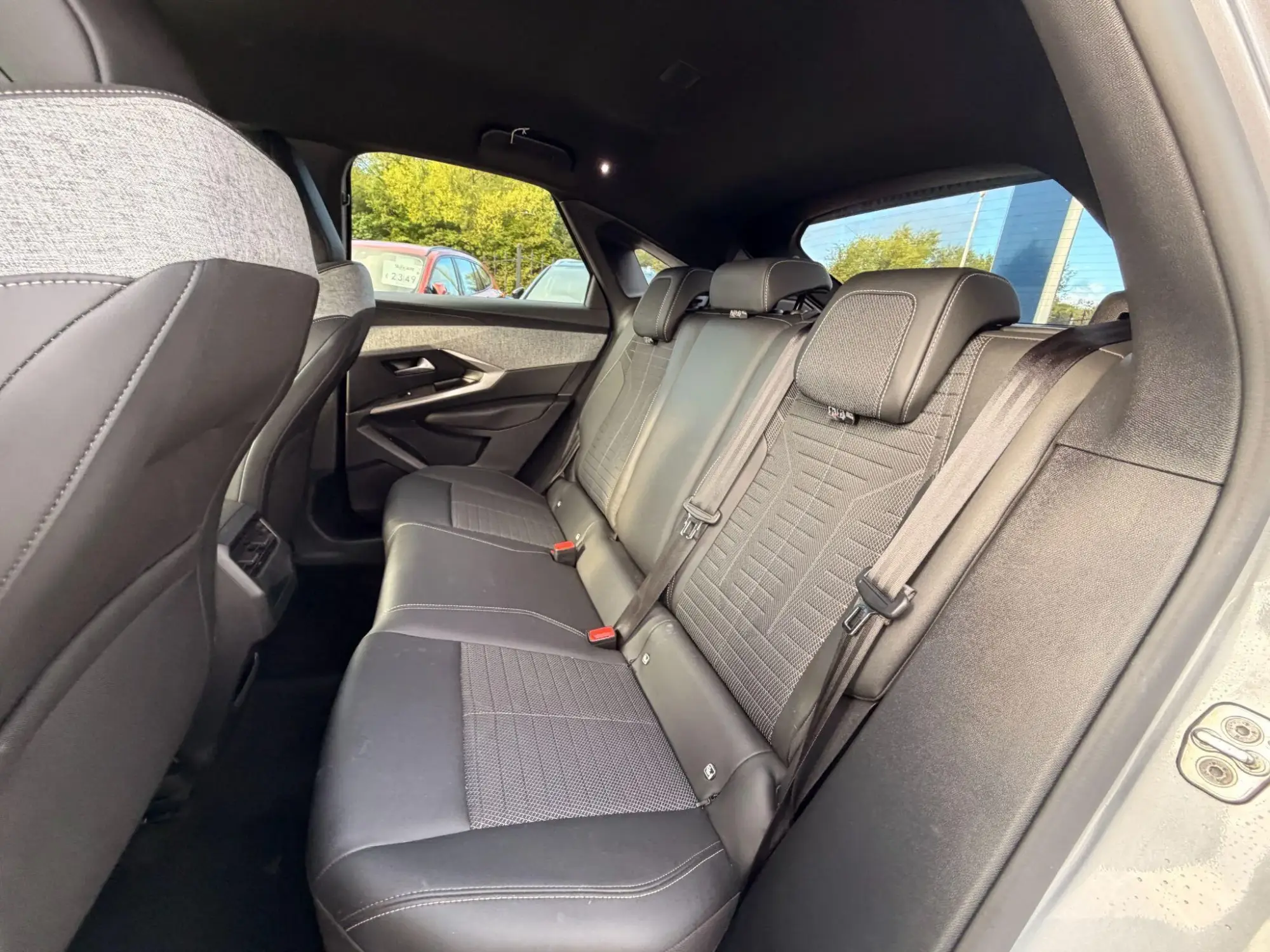 Peugeot 3008 Image 17