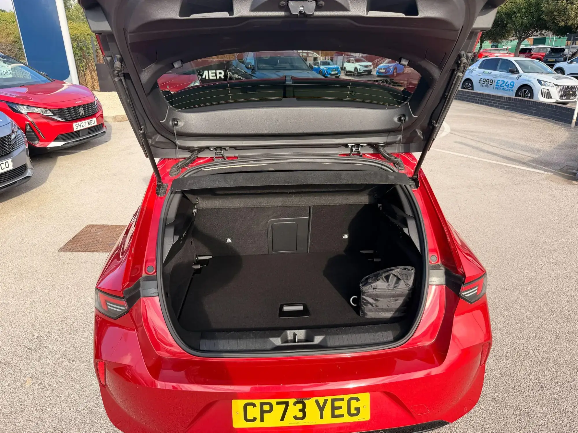 Vauxhall Astra Image 9 Vauxhall Astra Image 9
