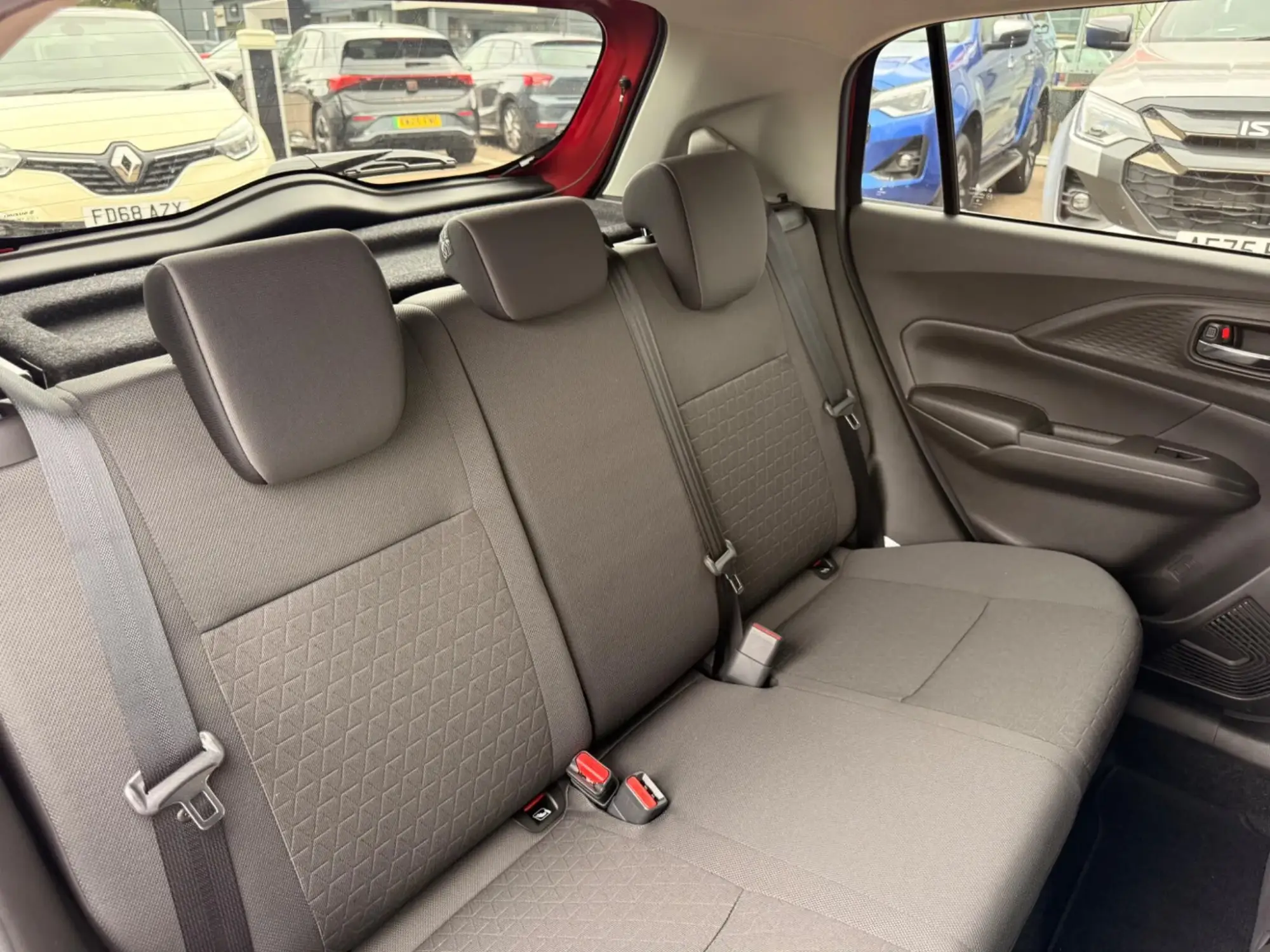 Suzuki Swift Image 12 Suzuki Swift Image 12