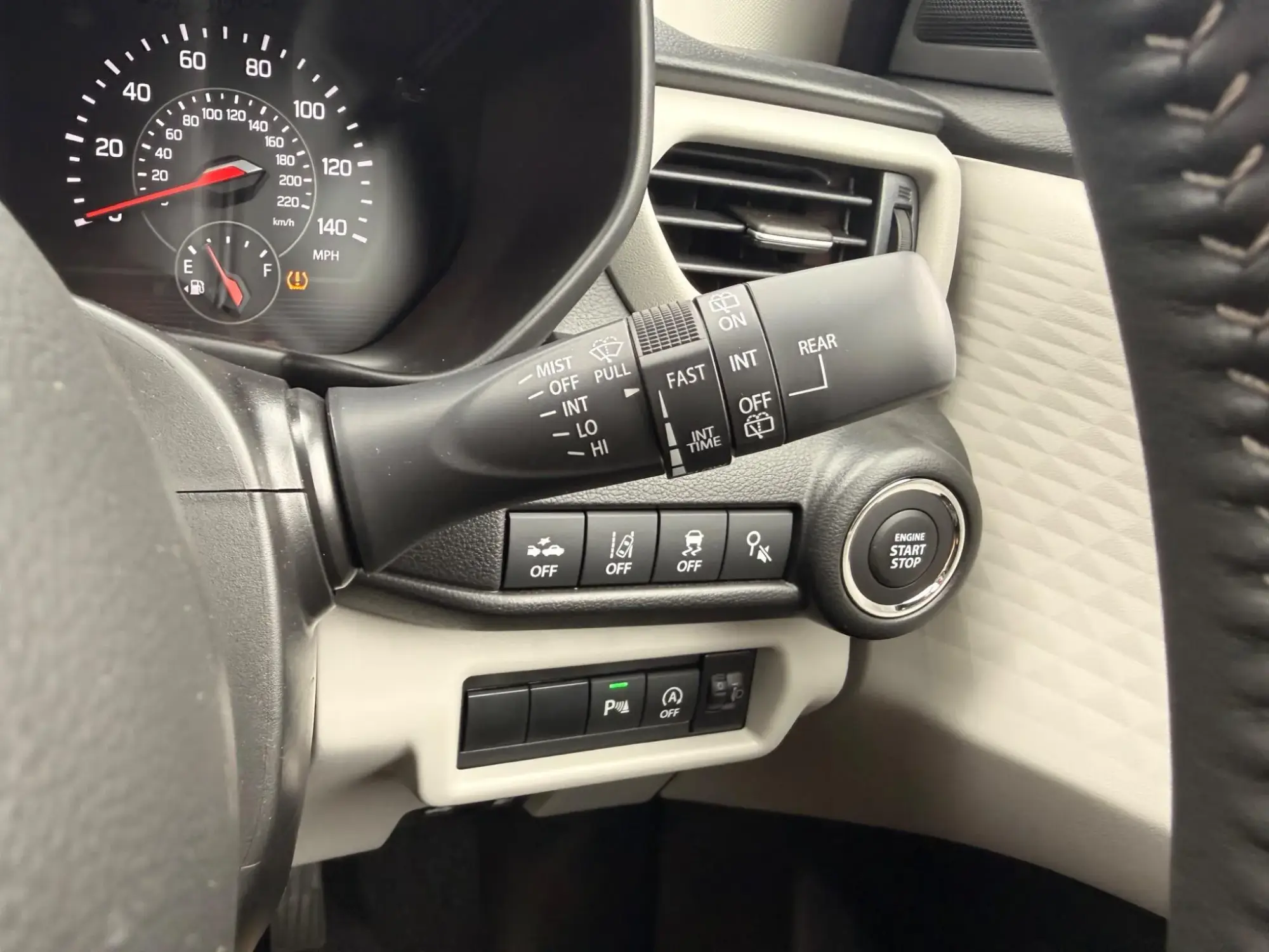 Suzuki Swift Image 15 Suzuki Swift Image 15