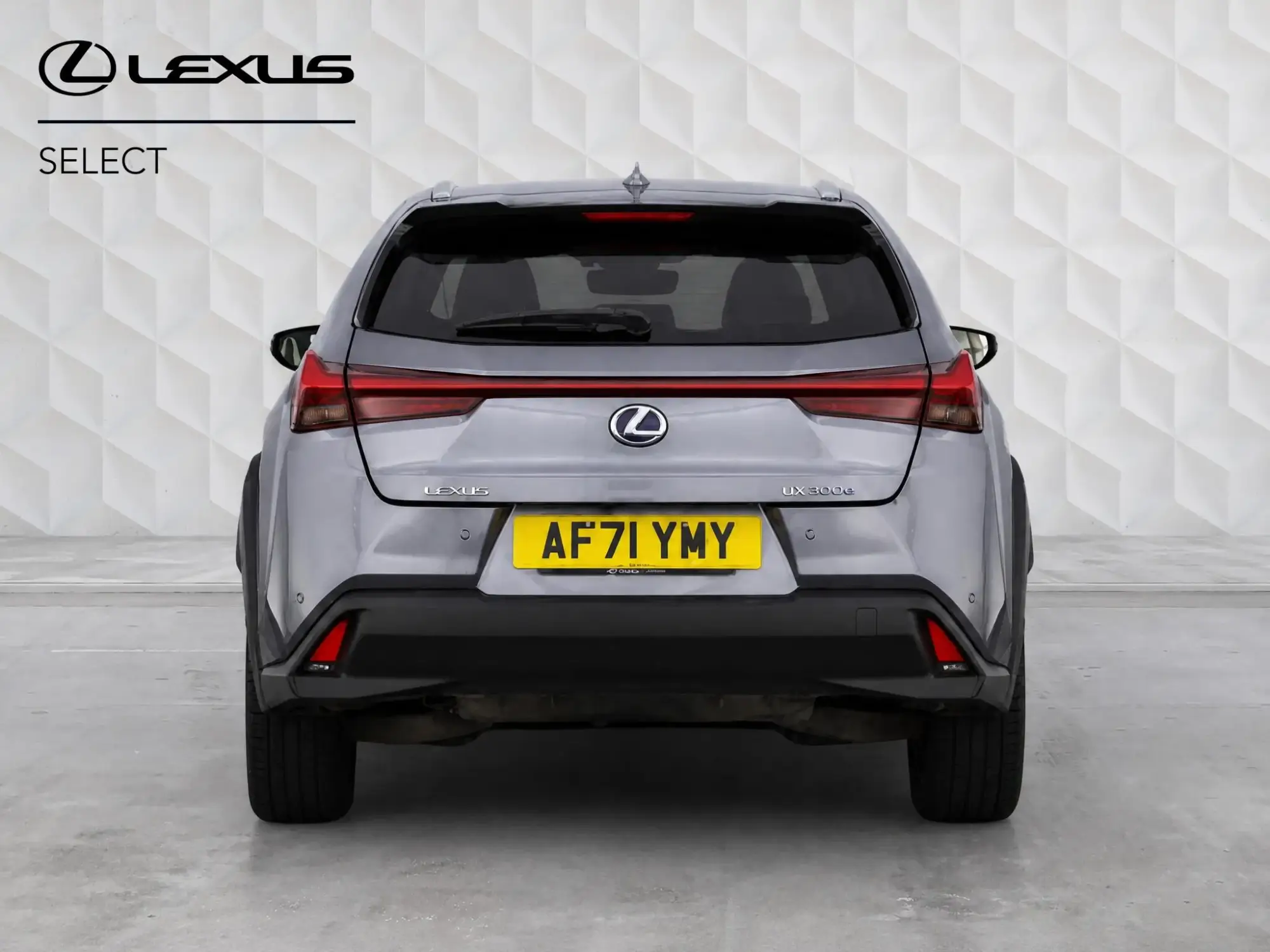 Lexus UX Image 6