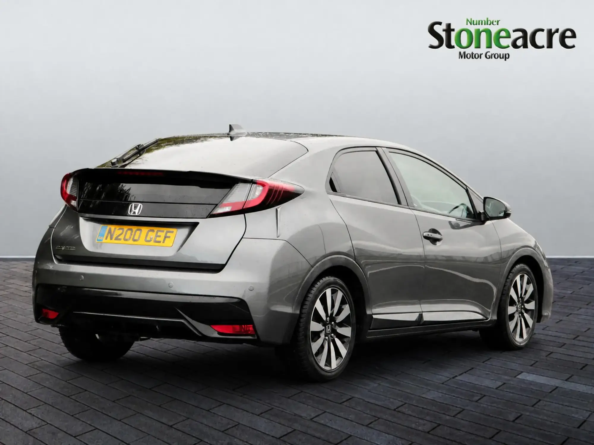 Honda Civic 1.8 i-VTEC EX Plus Auto Euro 6 5dr DE16XAY Image 3